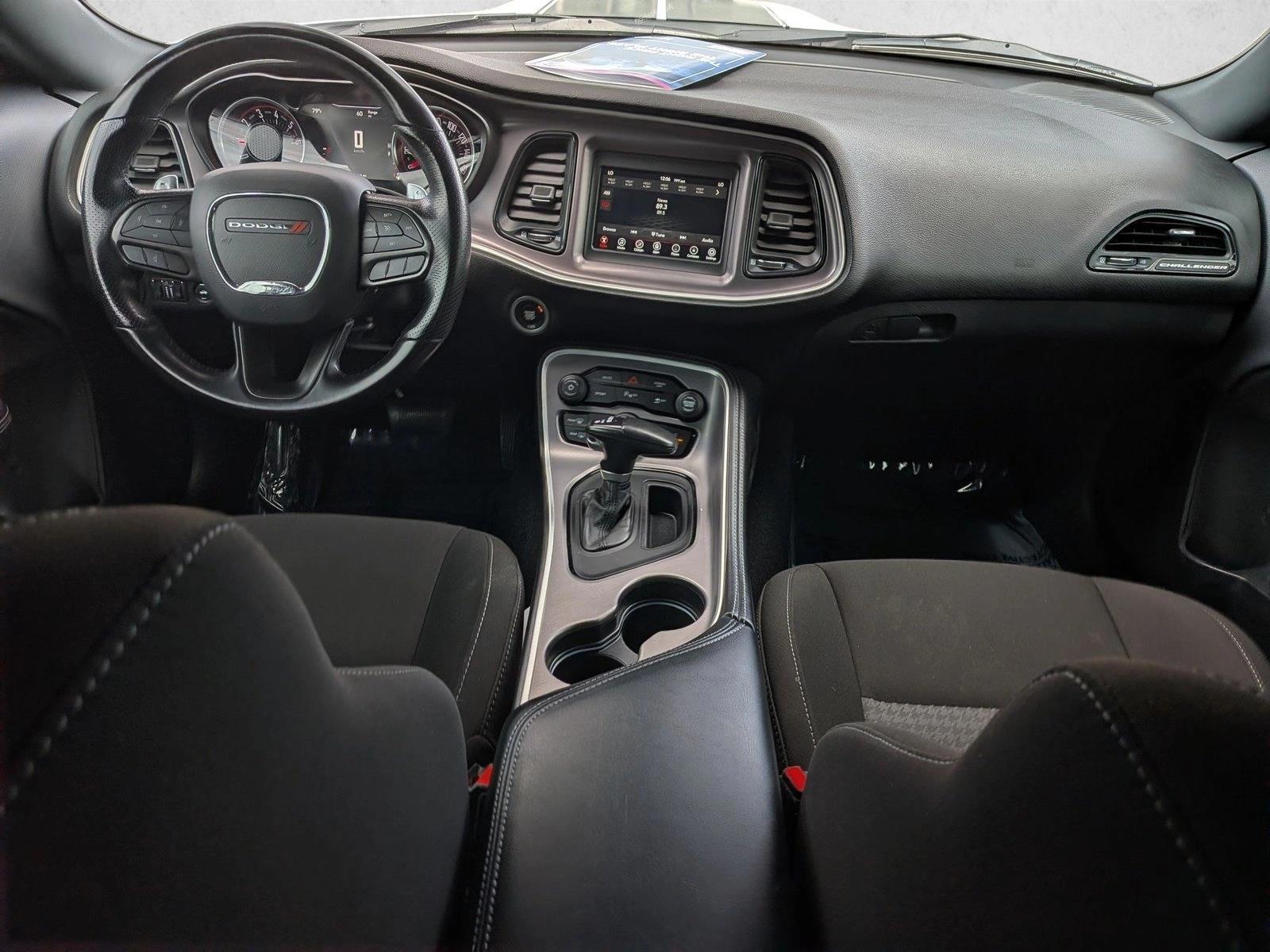 Thumbnail: 2022 Dodge Challenger - 4