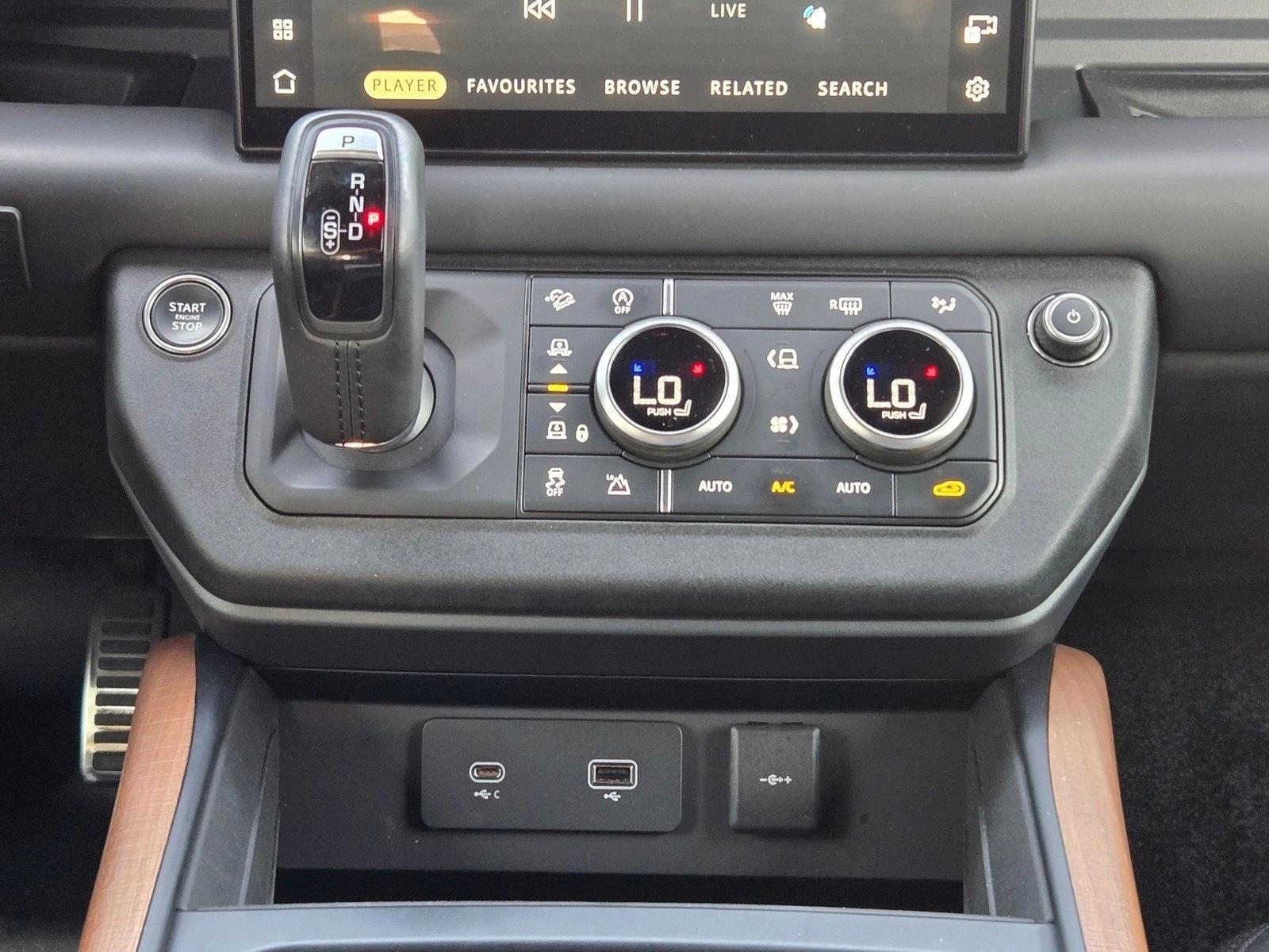 2024 Land Rover Defender X - Photo 12