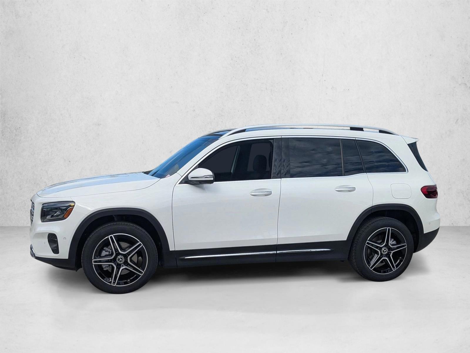 Thumbnail: 2026 Mercedes-Benz GLB - 2