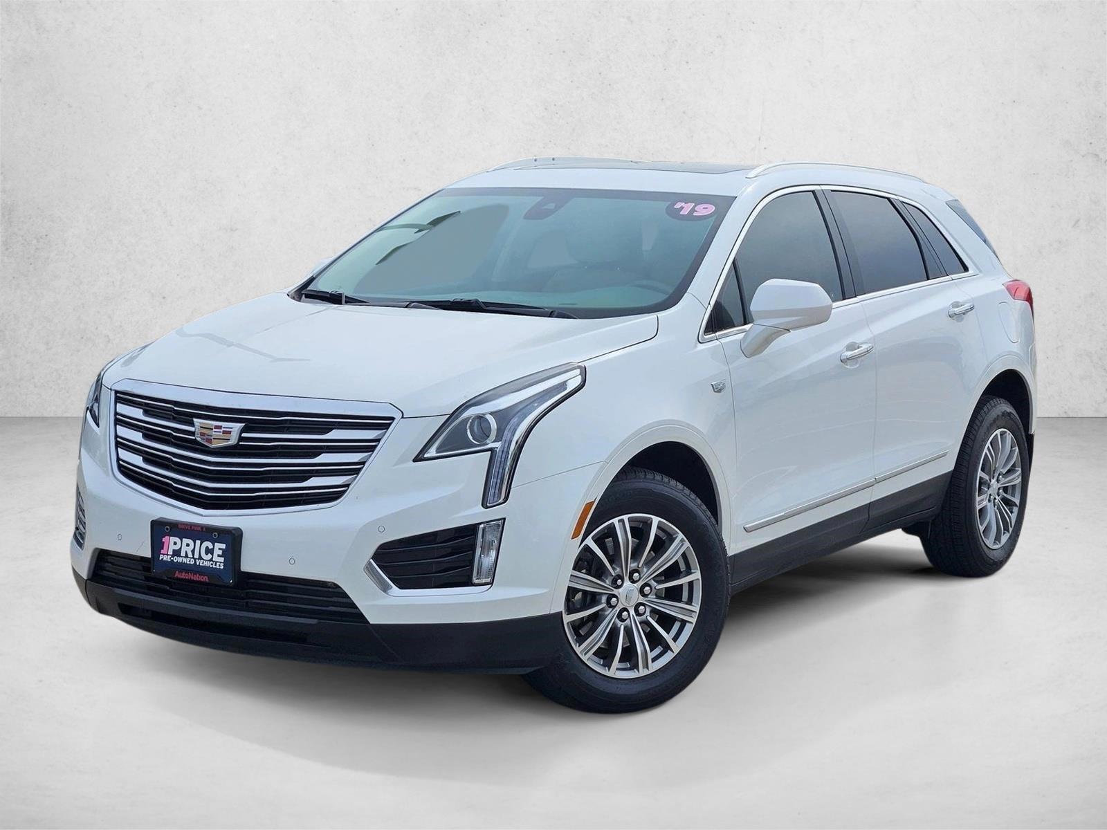 Thumbnail: 2019 Cadillac XT5 - 1
