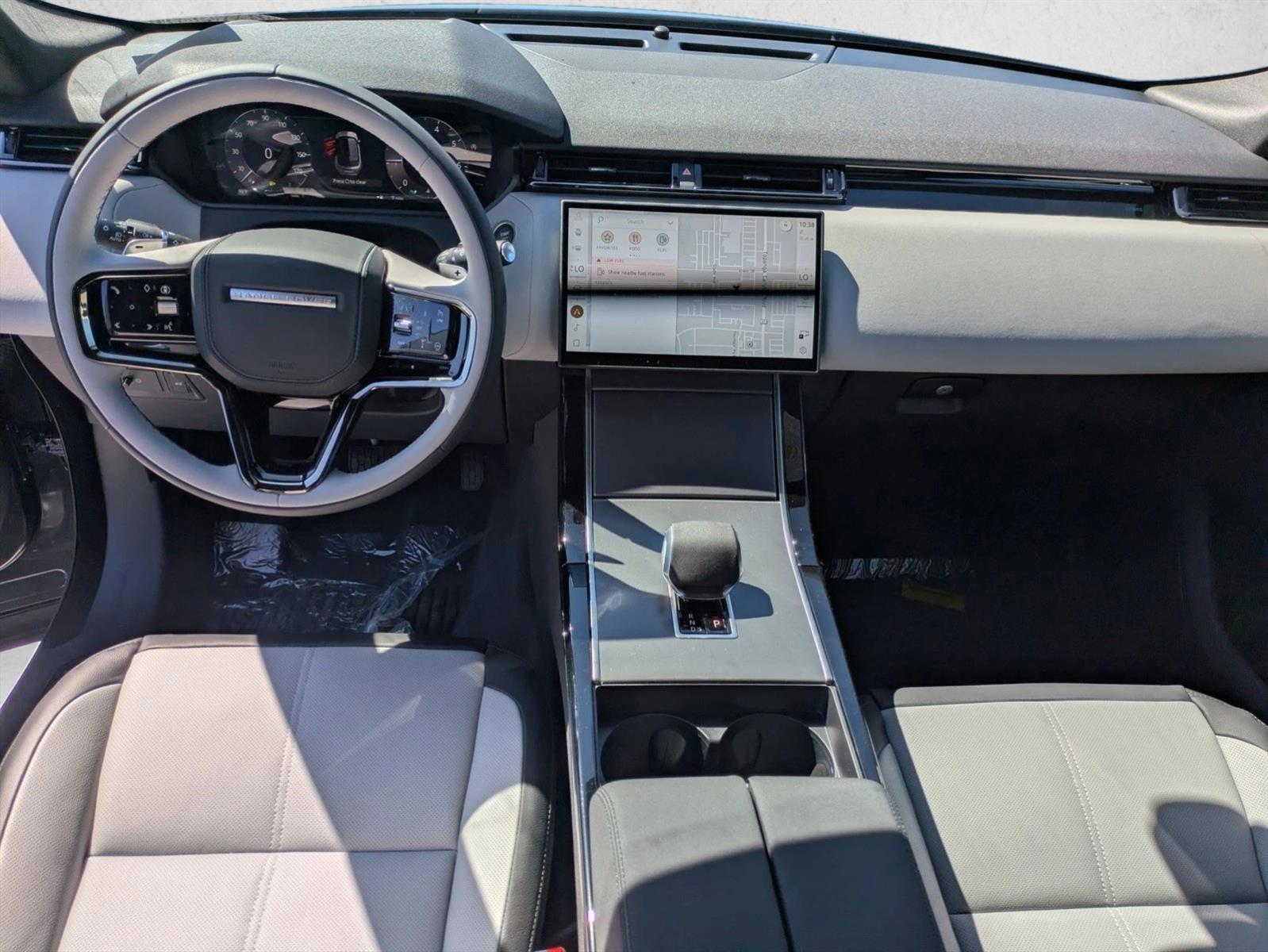 Thumbnail: 2026 Land Rover Range Rover Velar - 4