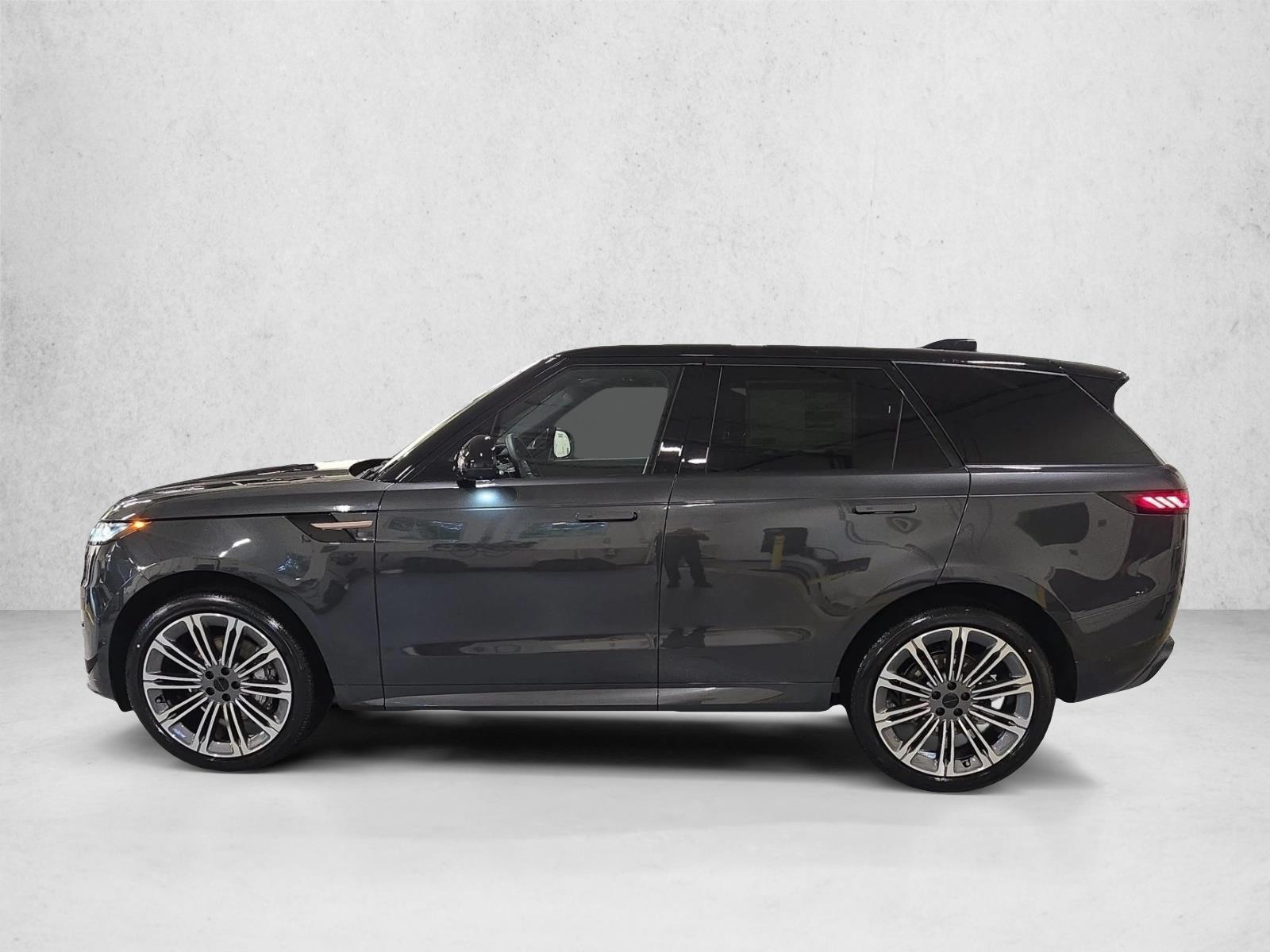 Thumbnail: 2026 Land Rover Range Rover Sport - 2
