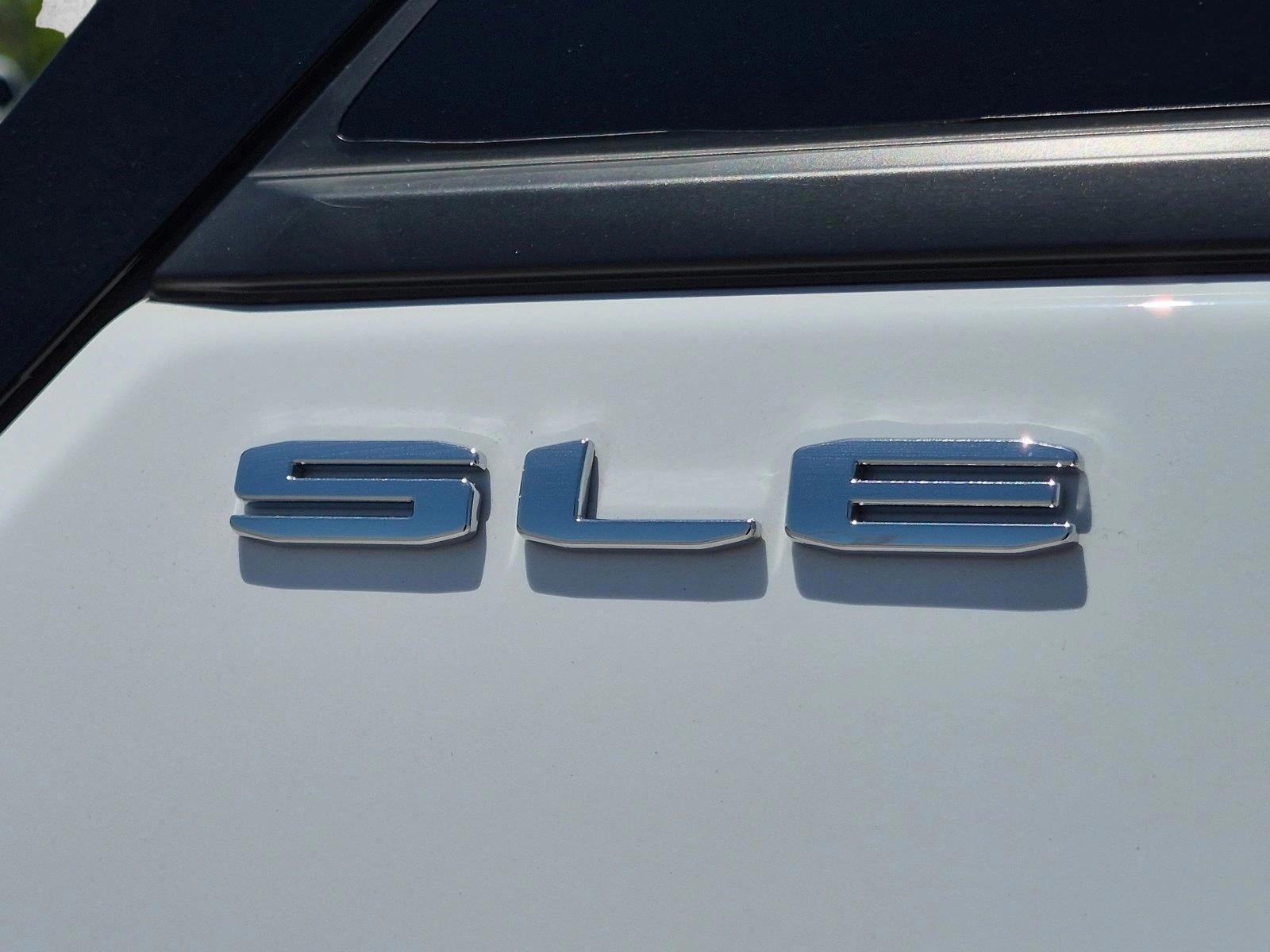 2024 GMC Terrain SLE - Photo 22
