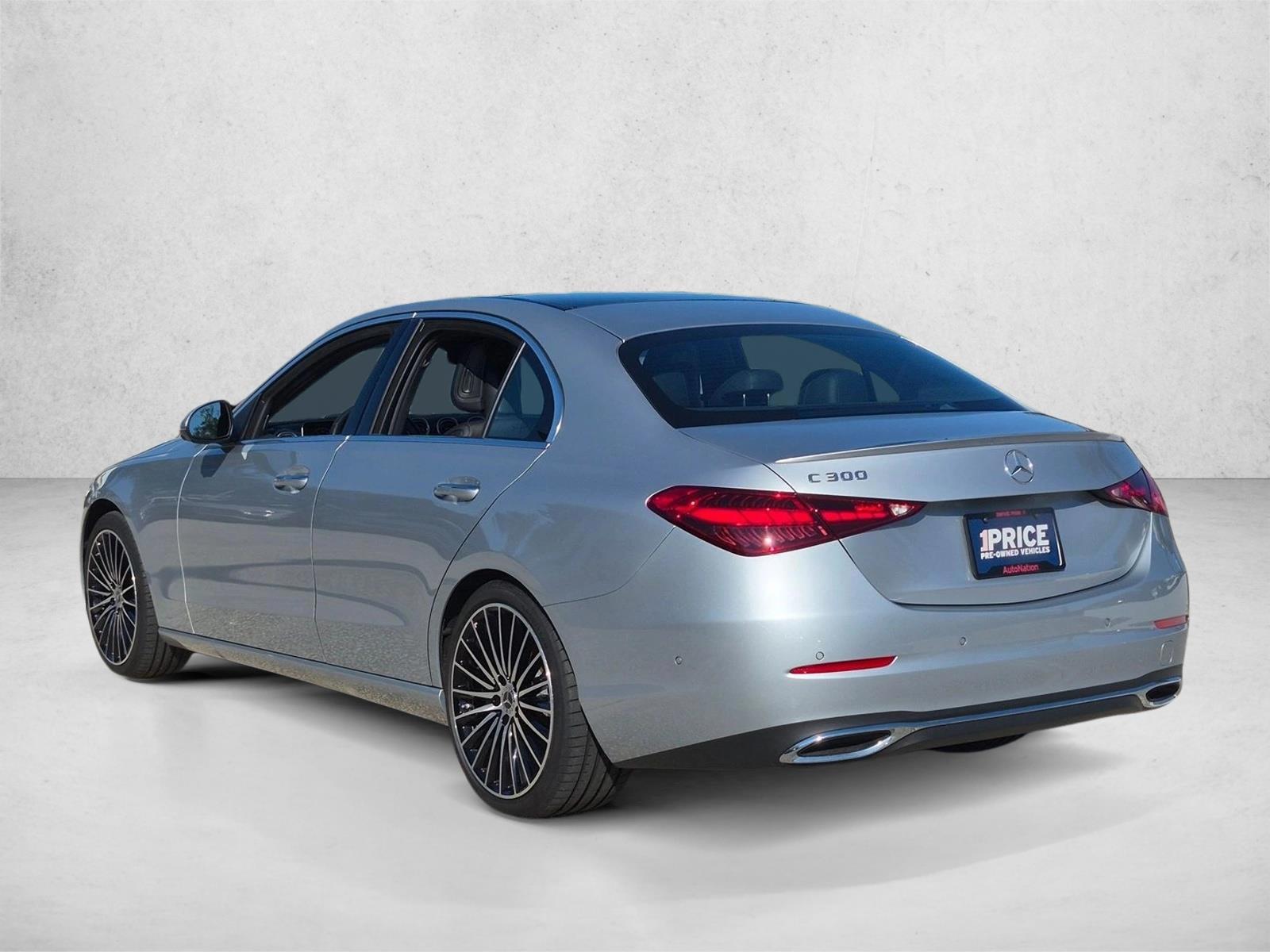 2026 Mercedes-Benz C-Class Sedan C 300 - Photo 7