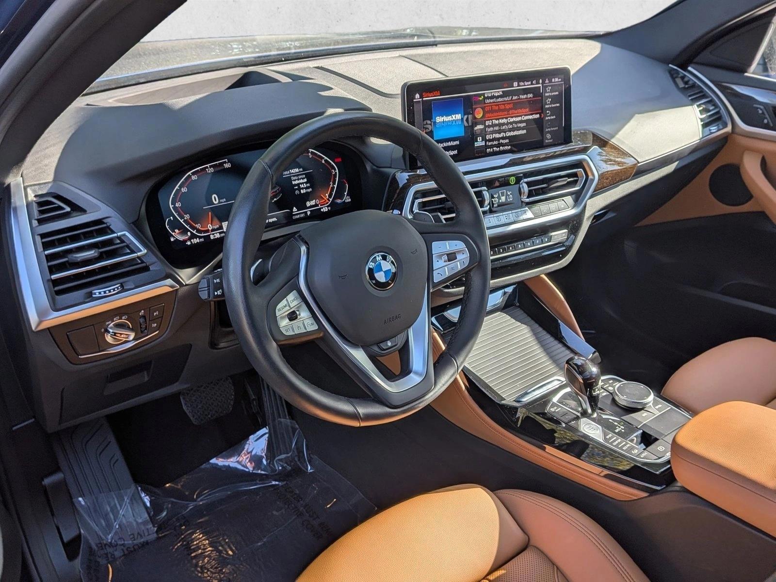 Thumbnail: 2025 BMW X4 - 3