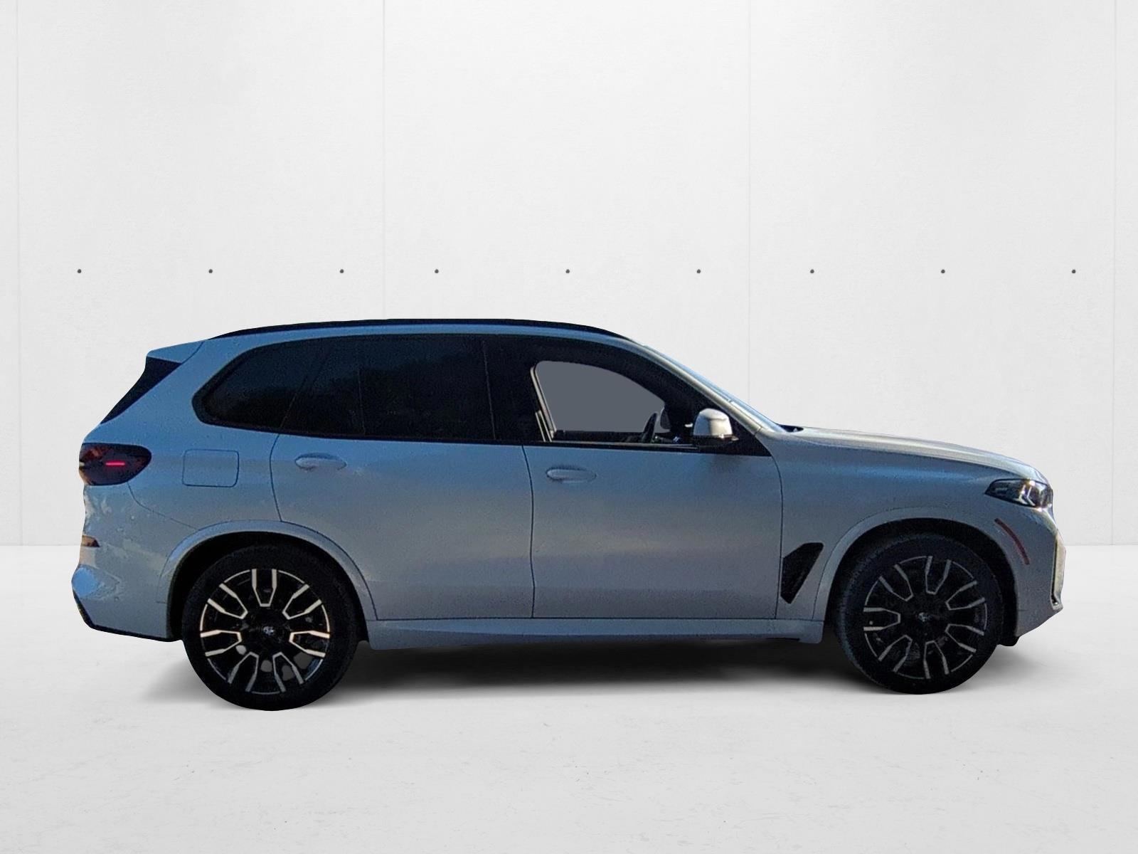 2026 BMW X5 40i - Photo 6