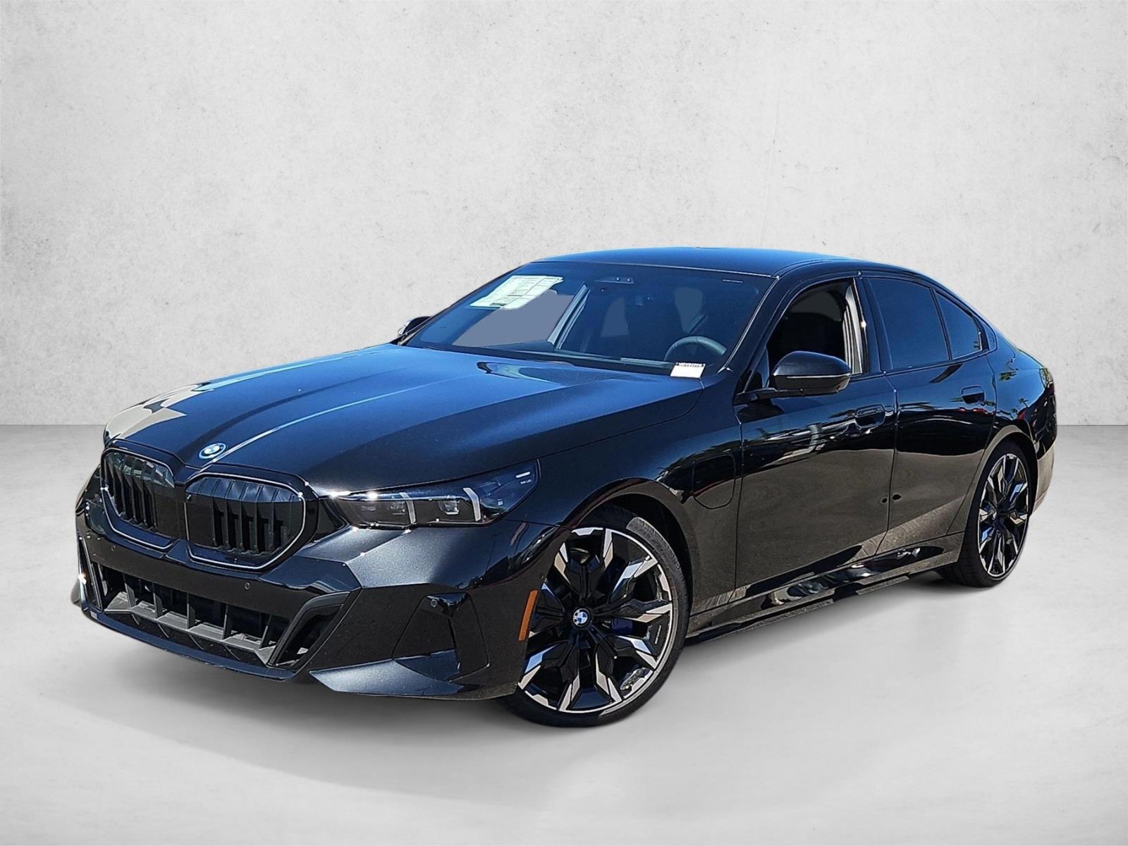 Thumbnail: 2027 BMW 5 Series - 1