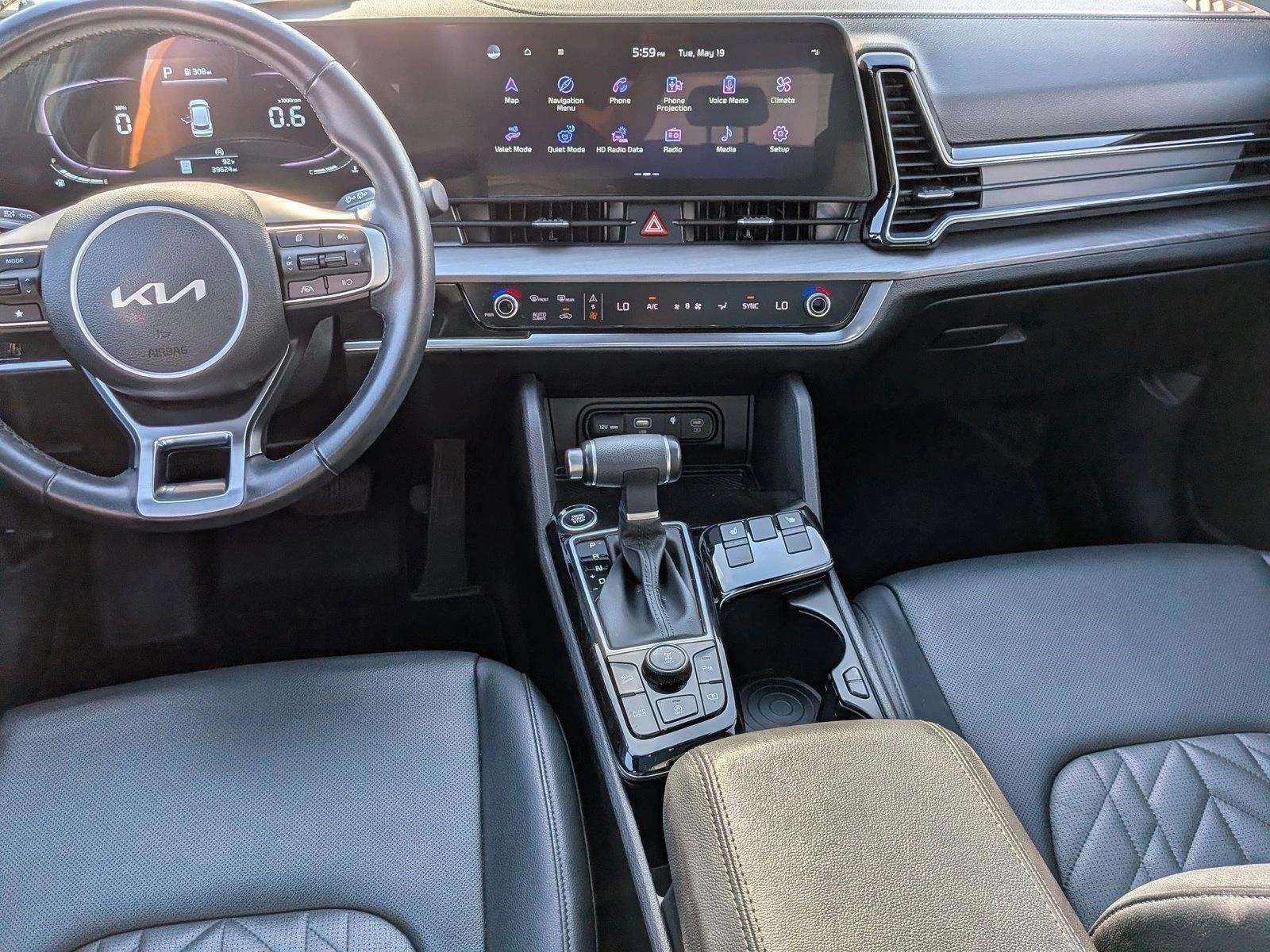 Thumbnail: 2023 Kia Sportage - 3