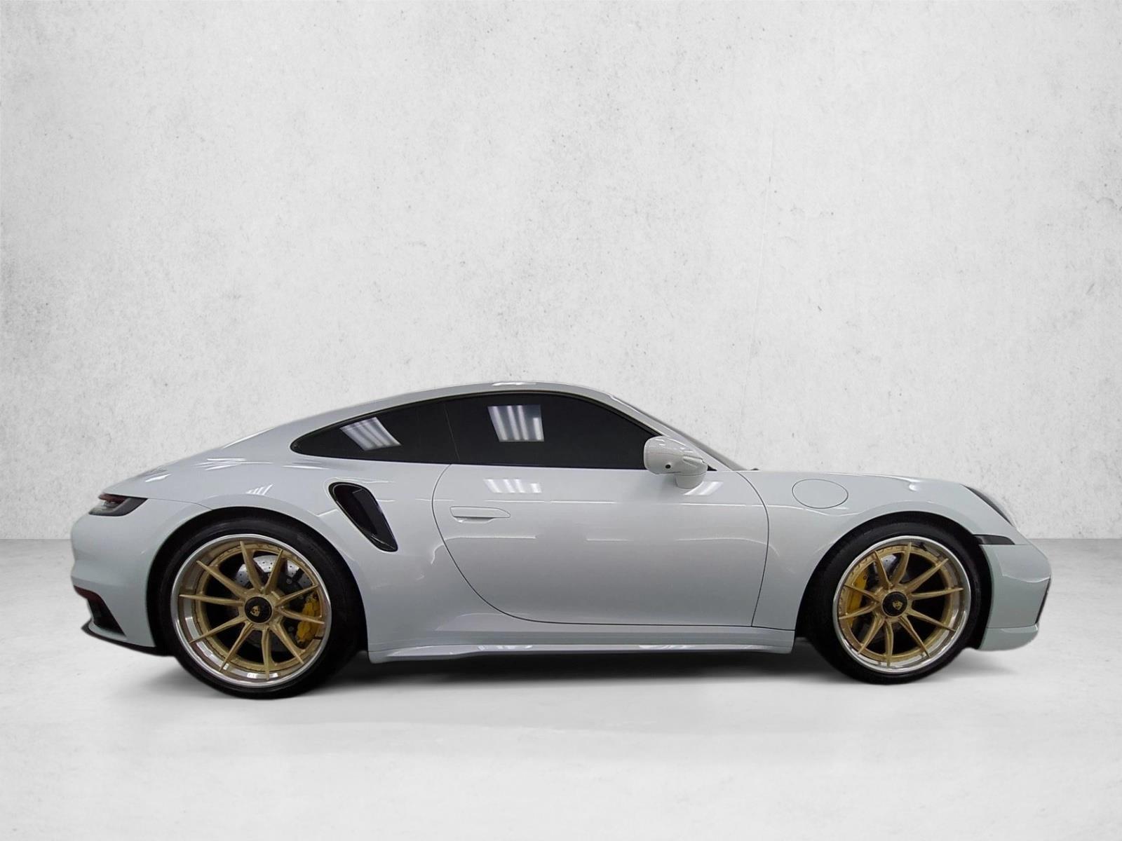2022 Porsche 911 Turbo S - Photo 8