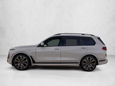 2027 BMW X7