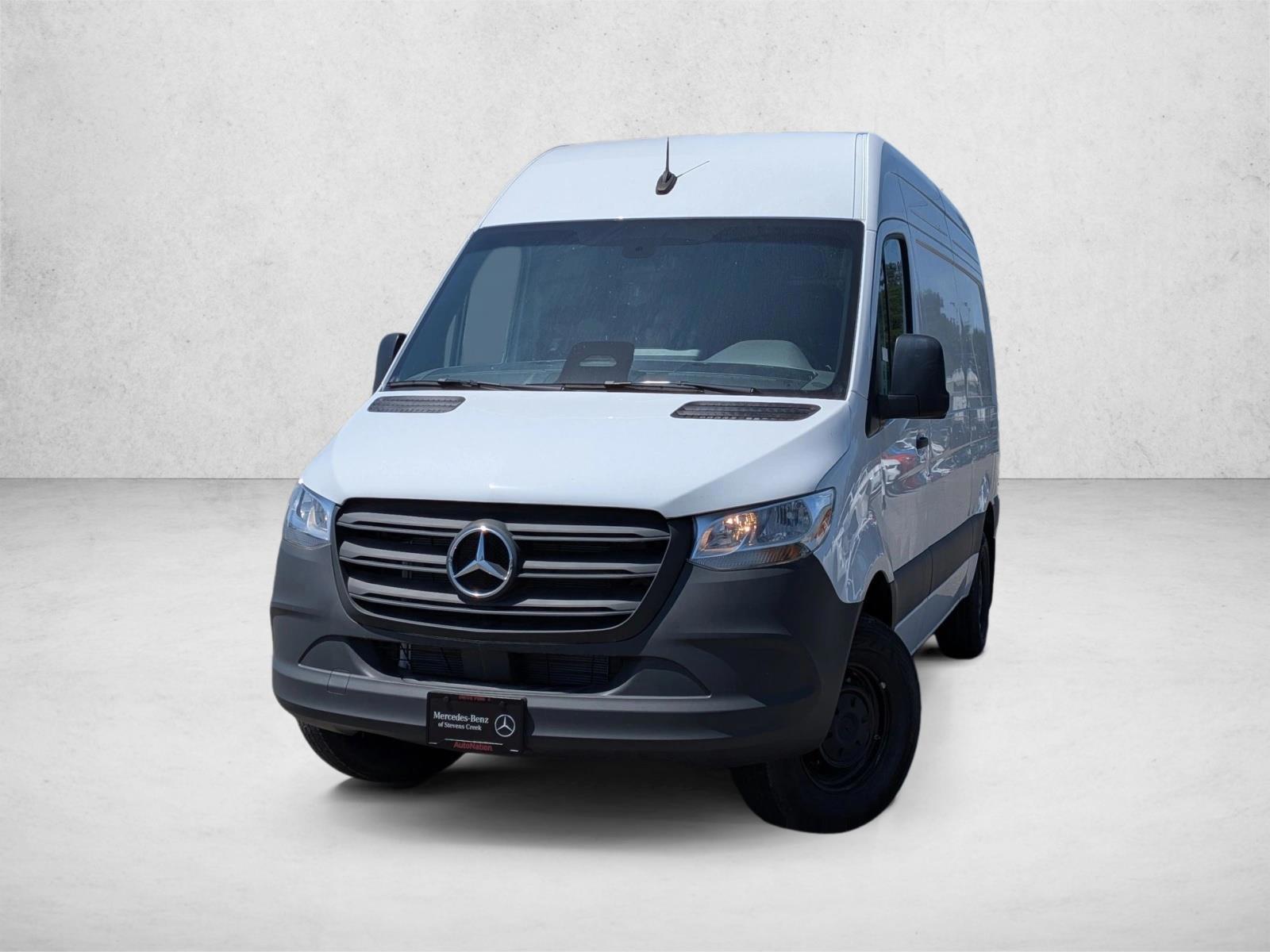 Thumbnail: 2025 Mercedes-Benz Sprinter - 1