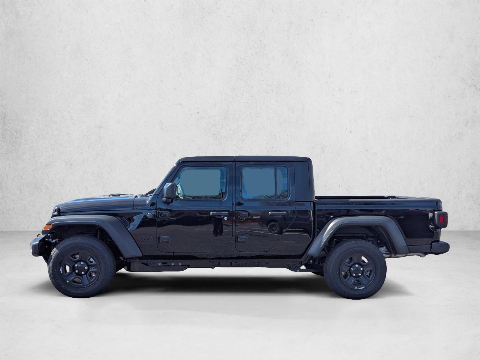 Thumbnail: 2026 Jeep Gladiator - 2