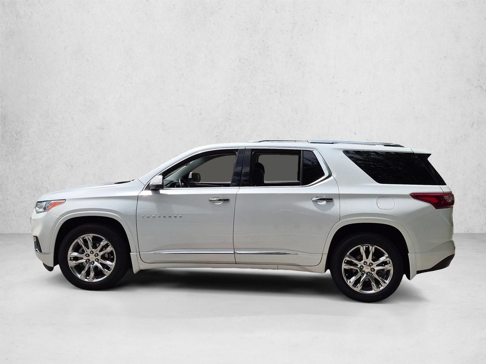 Thumbnail: 2021 Chevrolet Traverse - 2