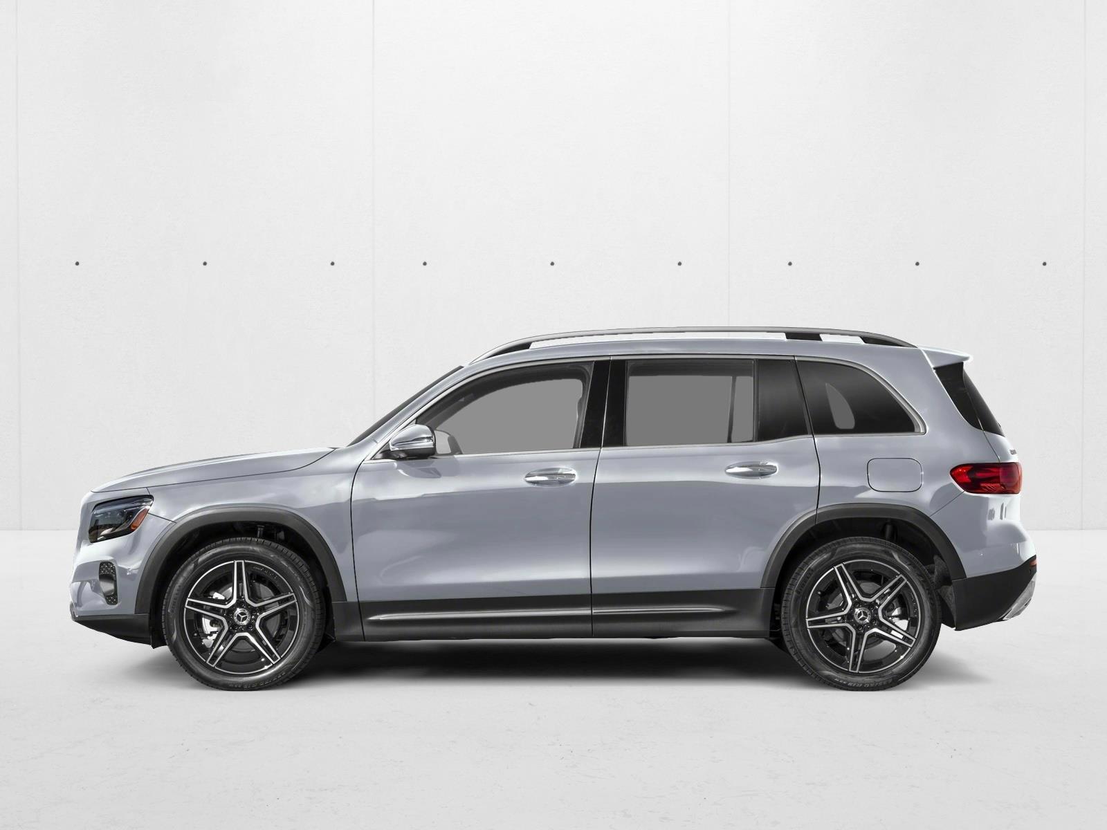 Thumbnail: 2026 Mercedes-Benz GLB - 2
