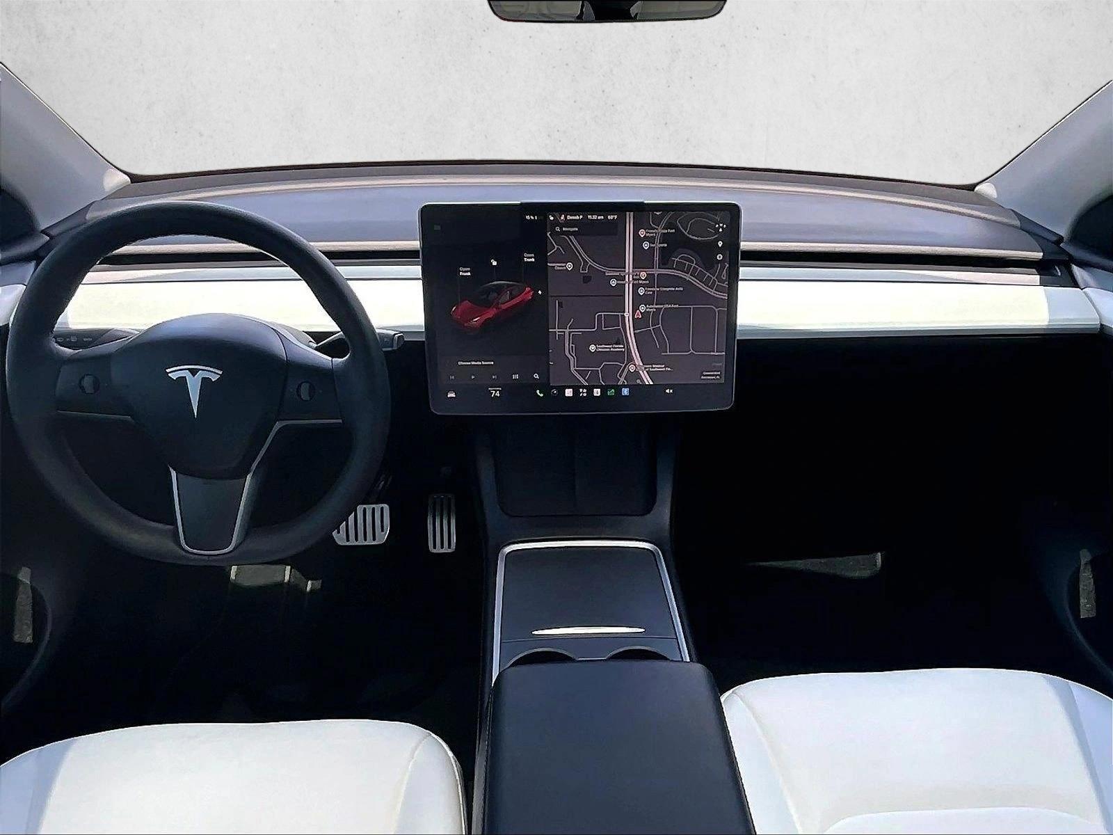 Thumbnail: 2023 Tesla Model Y - 3