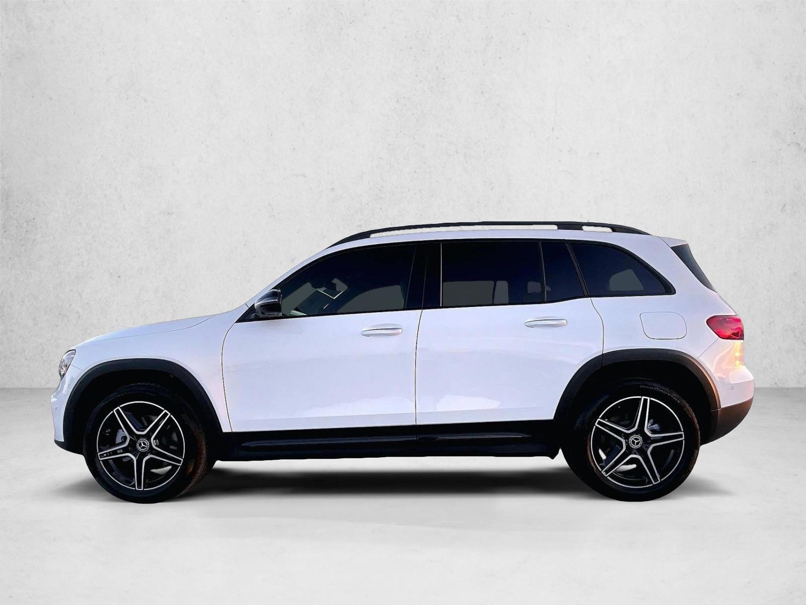 Thumbnail: 2026 Mercedes-Benz GLB - 2
