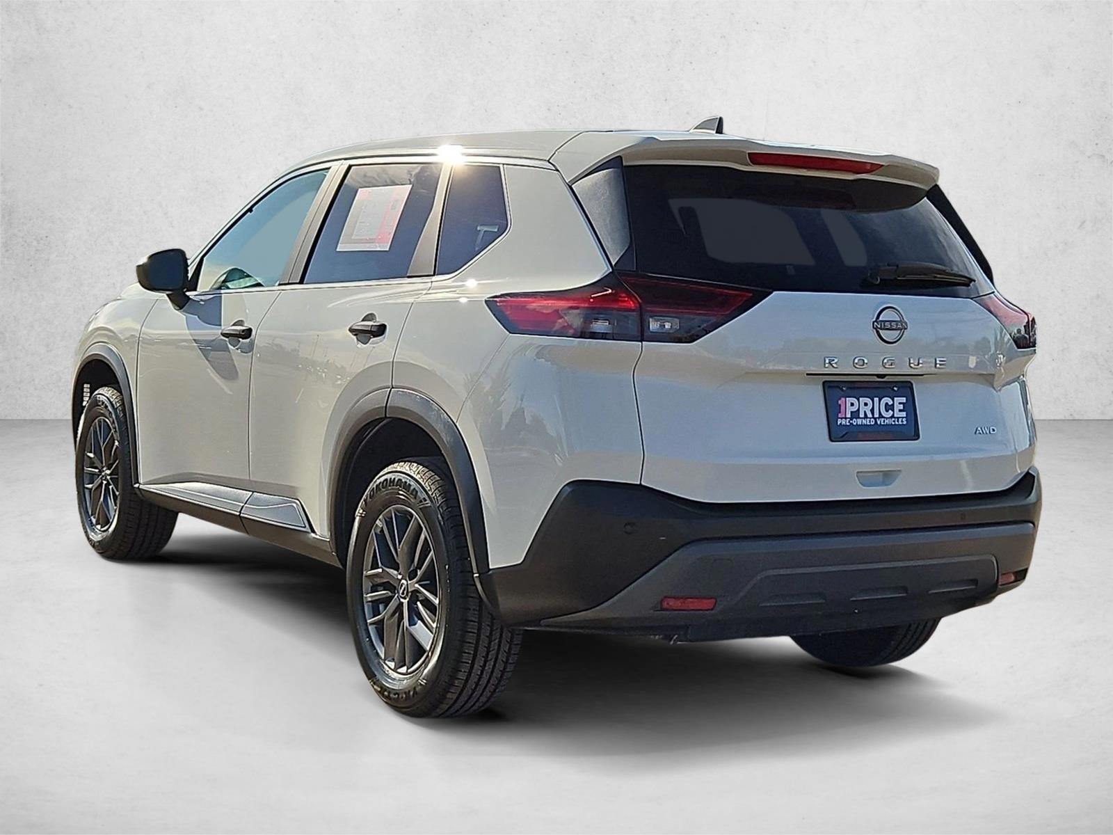 2023 Nissan Rogue S - Photo 8