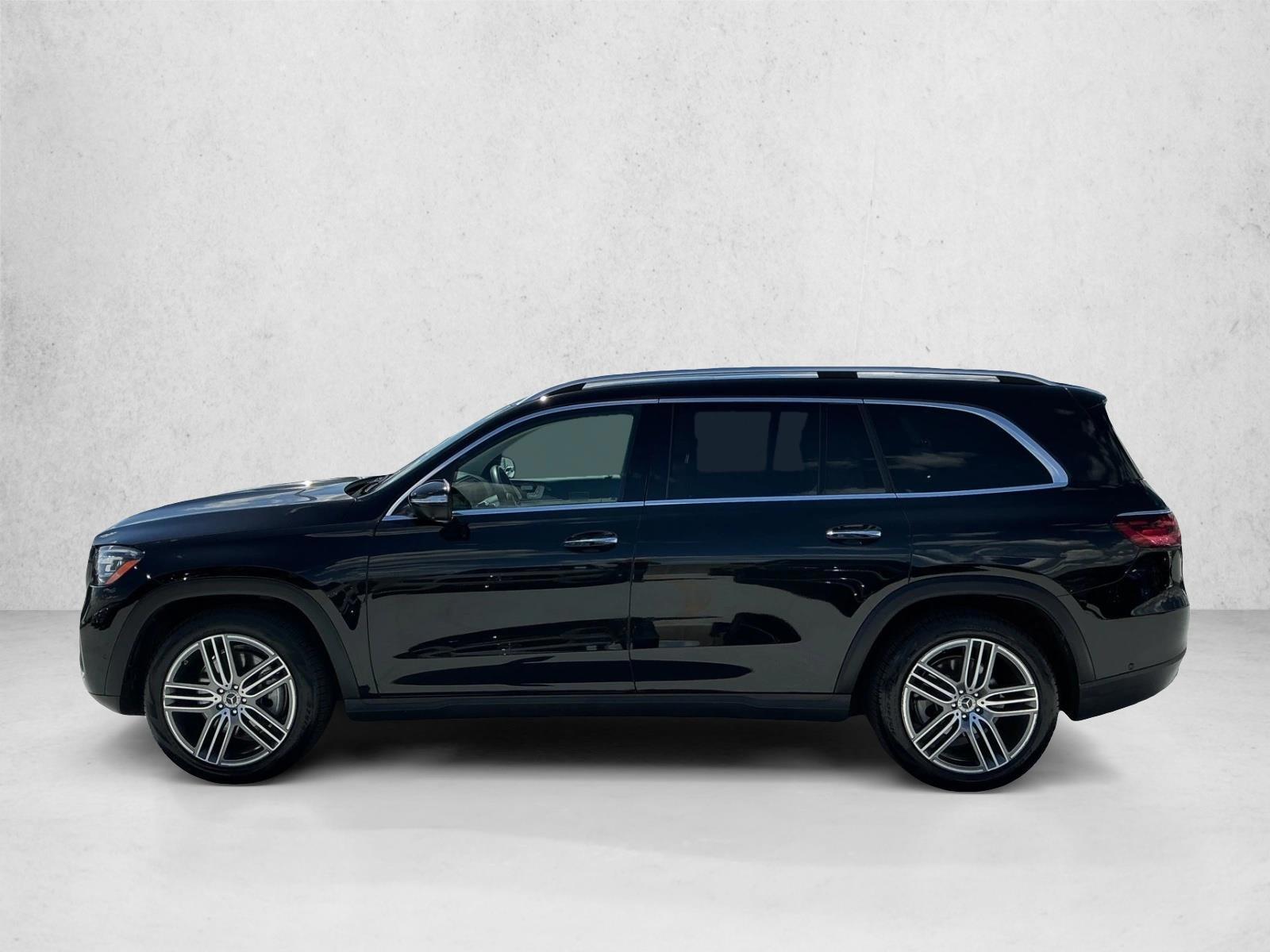 Thumbnail: 2024 Mercedes-Benz GLS - 2