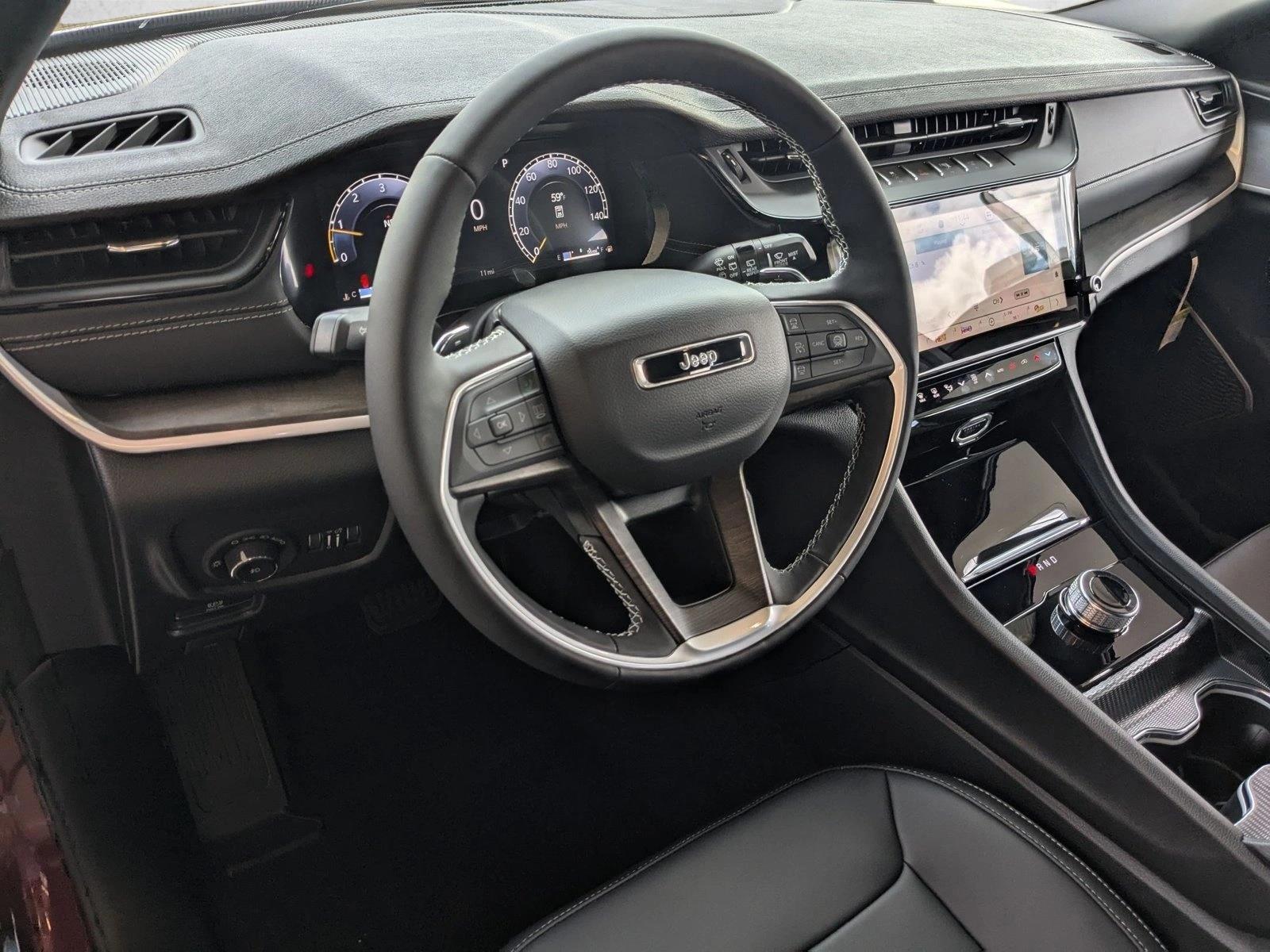 Thumbnail: 2026 Jeep Grand Cherokee L - 3
