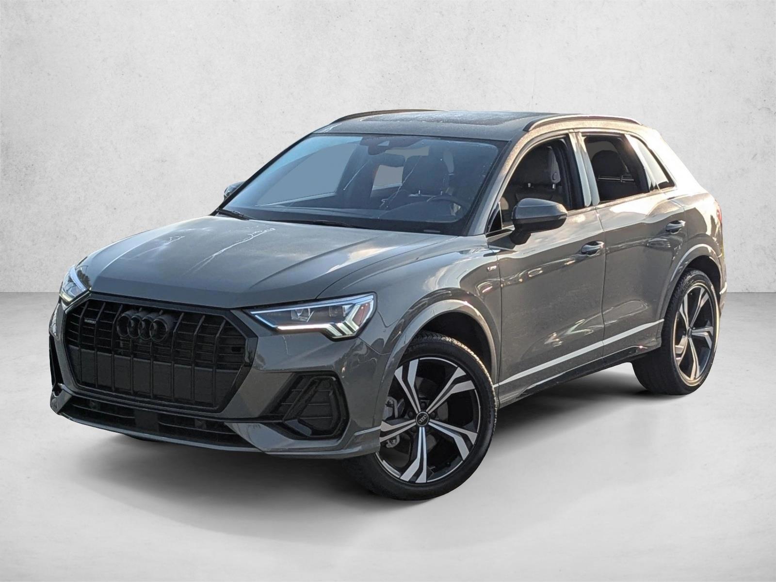 Thumbnail: 2024 Audi Q3 - 1