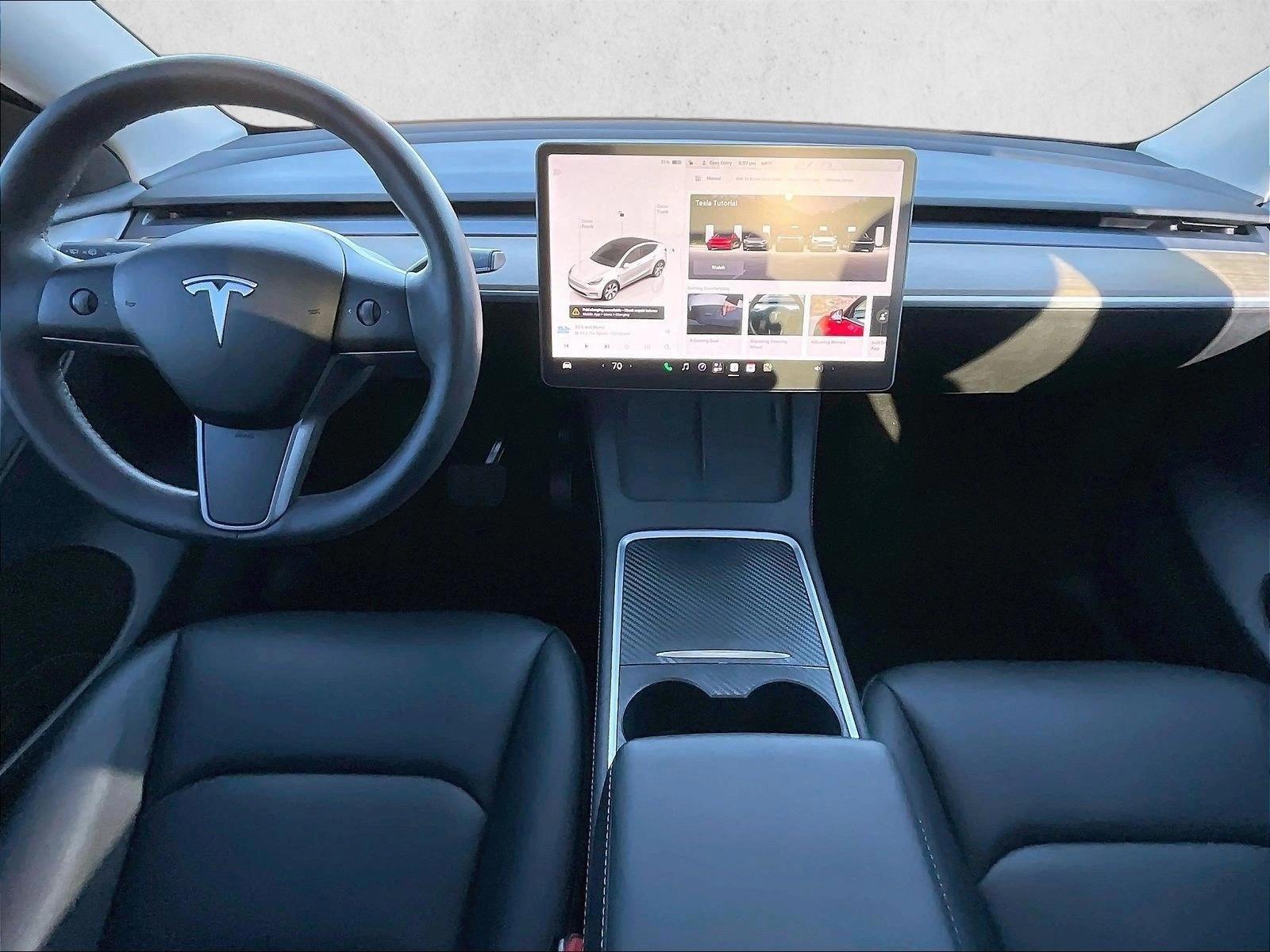 Thumbnail: 2022 Tesla Model Y - 3