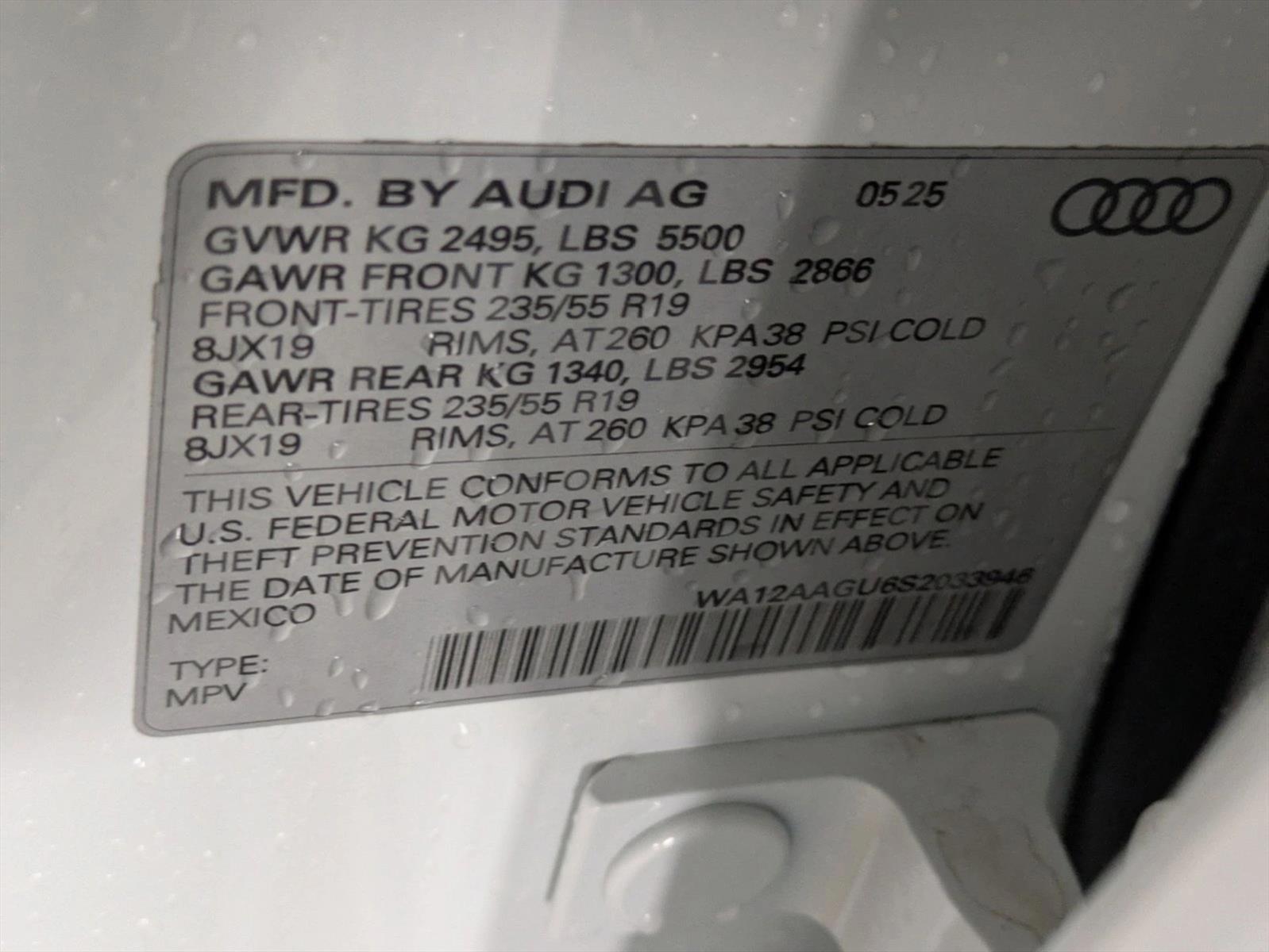 2025 Audi New Q5 Premium Plus - Photo 19