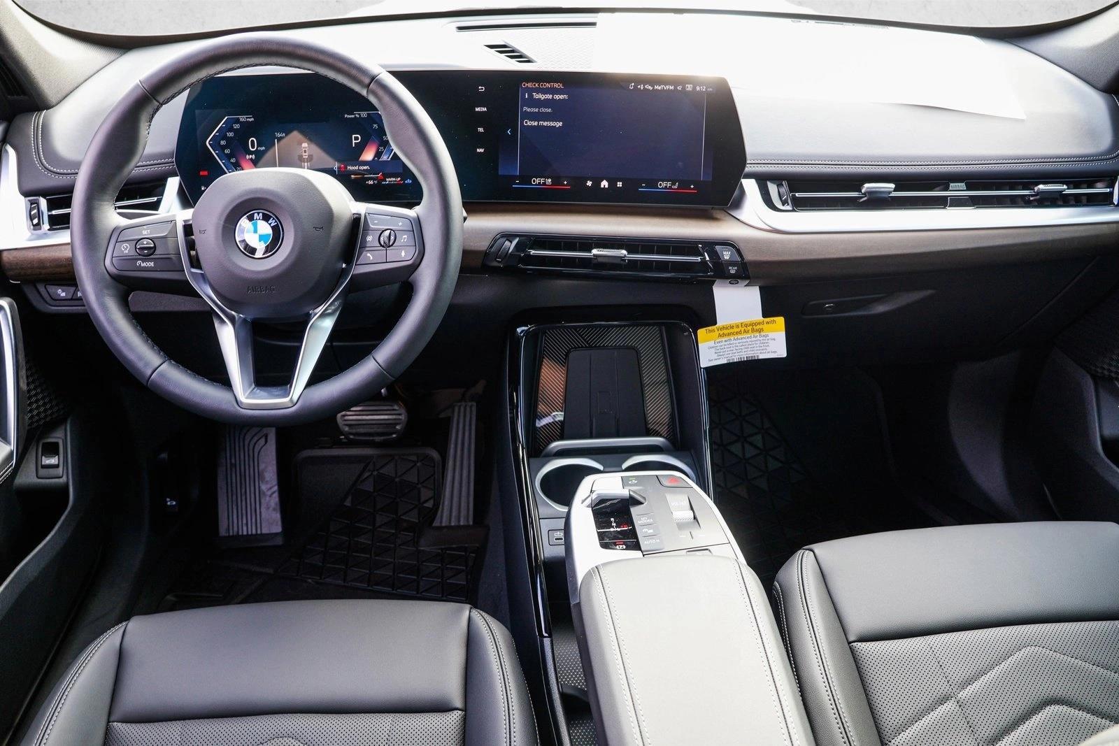 Thumbnail: 2026 BMW X1 - 4