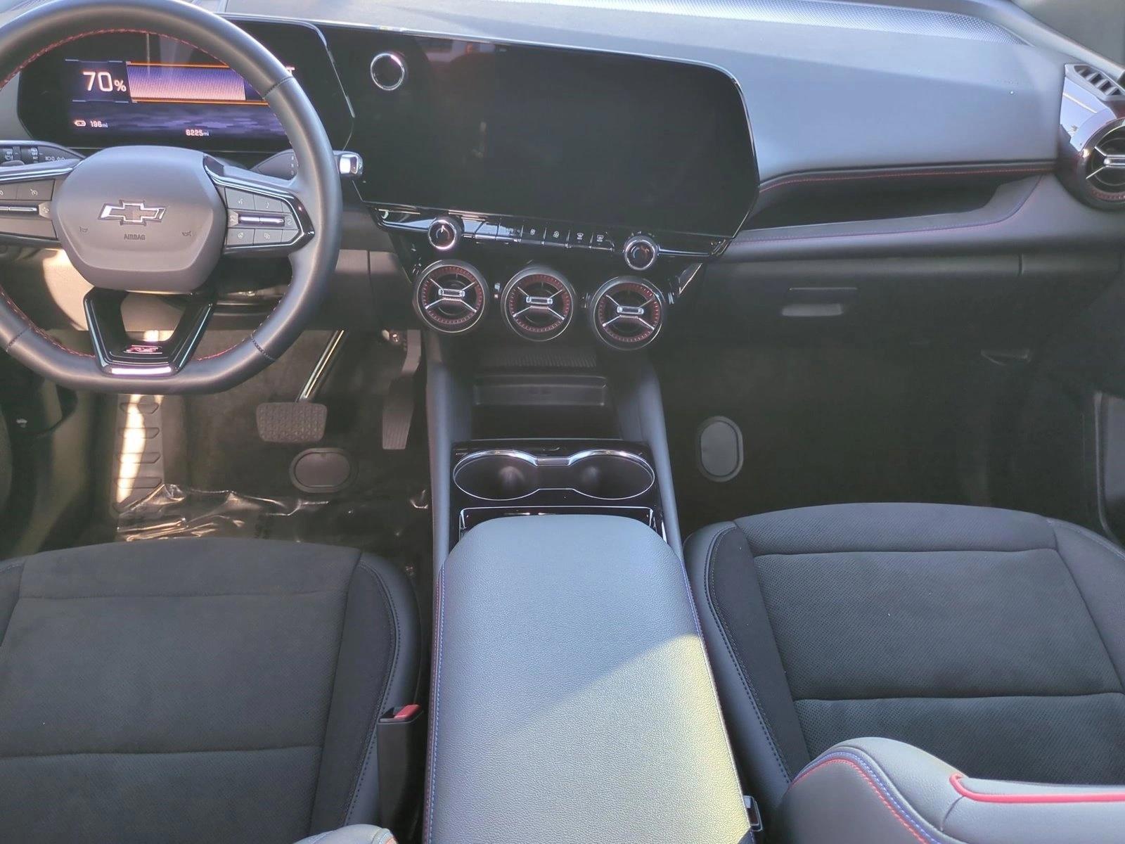 Thumbnail: 2024 Chevrolet Blazer EV - 3