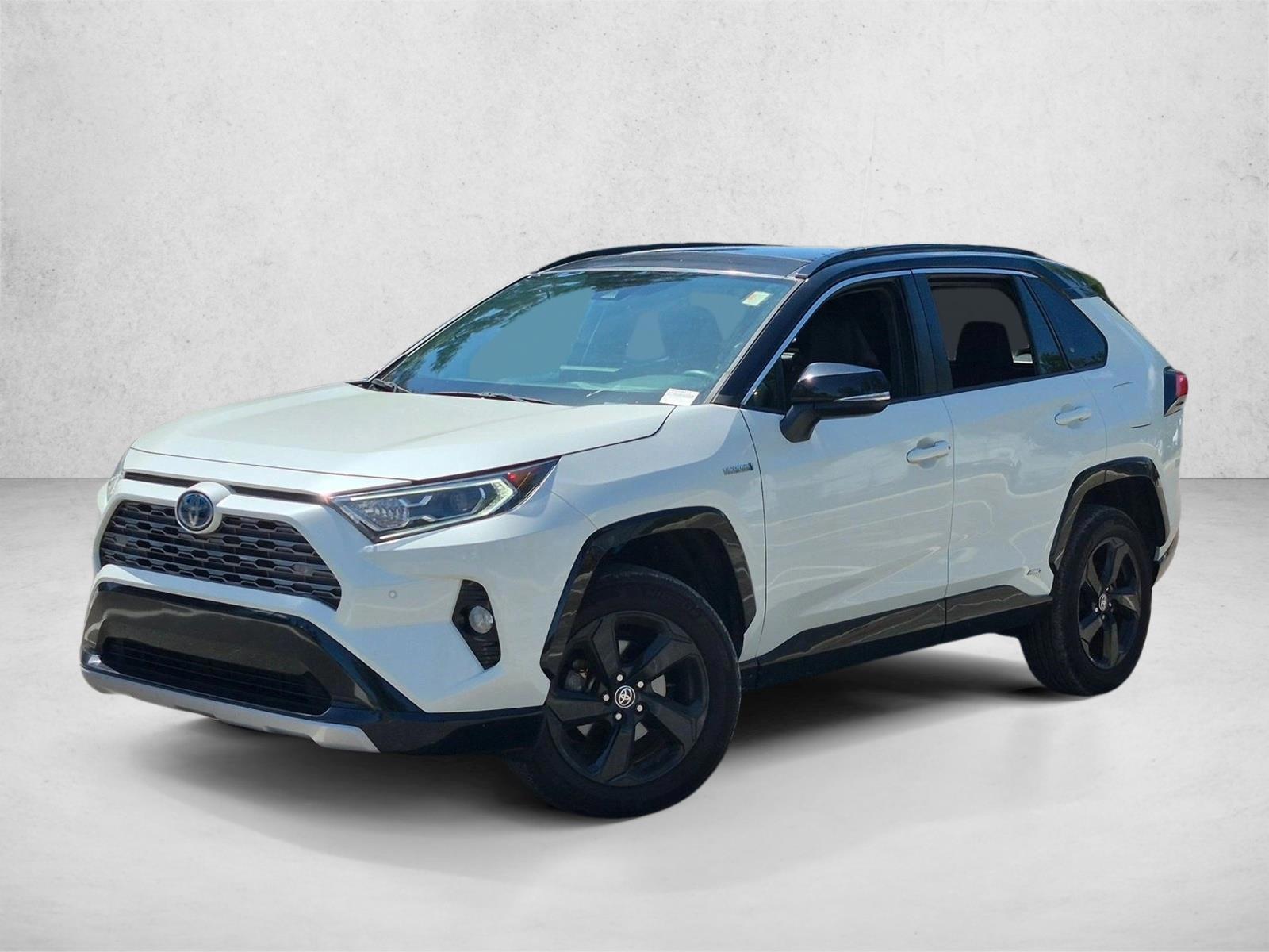 Thumbnail: 2021 Toyota RAV4 - 1