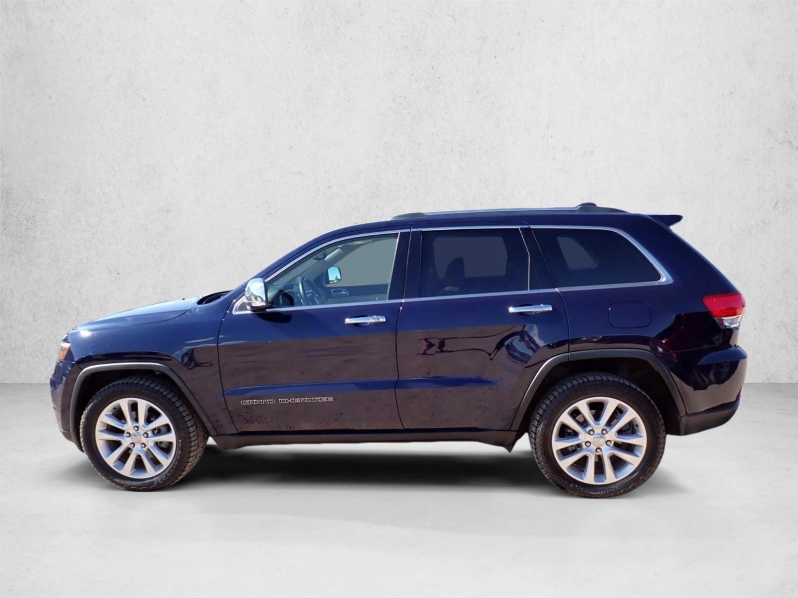 Thumbnail: 2017 Jeep Grand Cherokee - 2