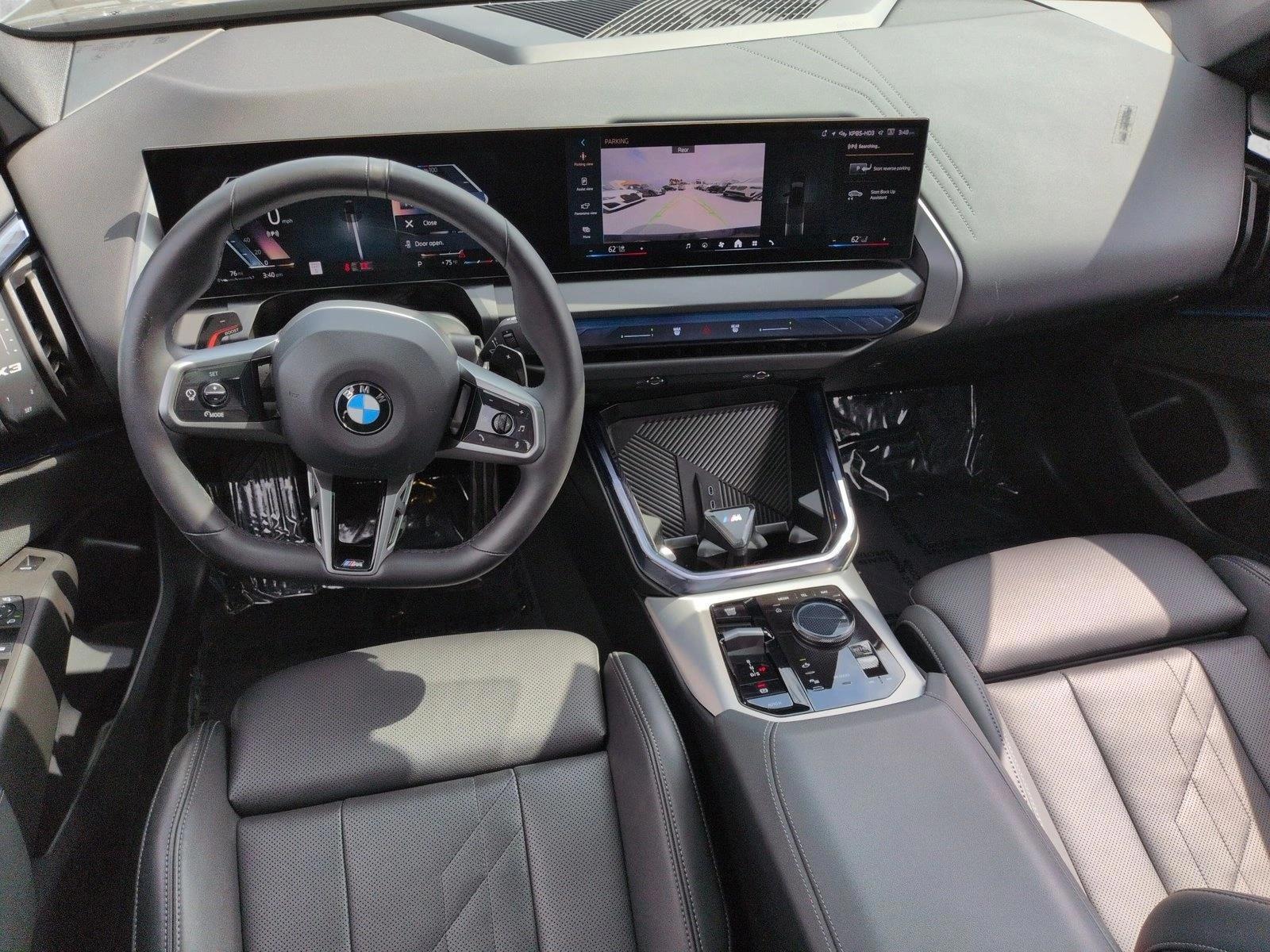 Thumbnail: 2025 BMW 3 Series - 4