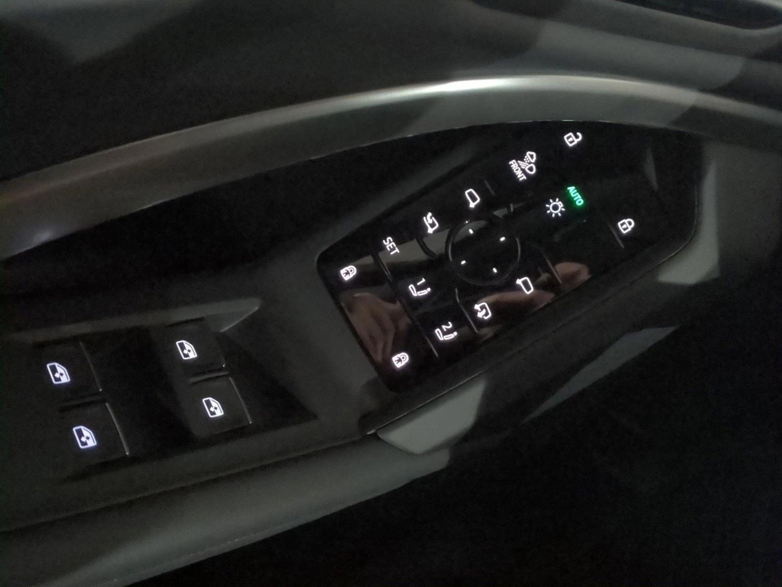 2025 Audi Q5 Premium Plus - Photo 11