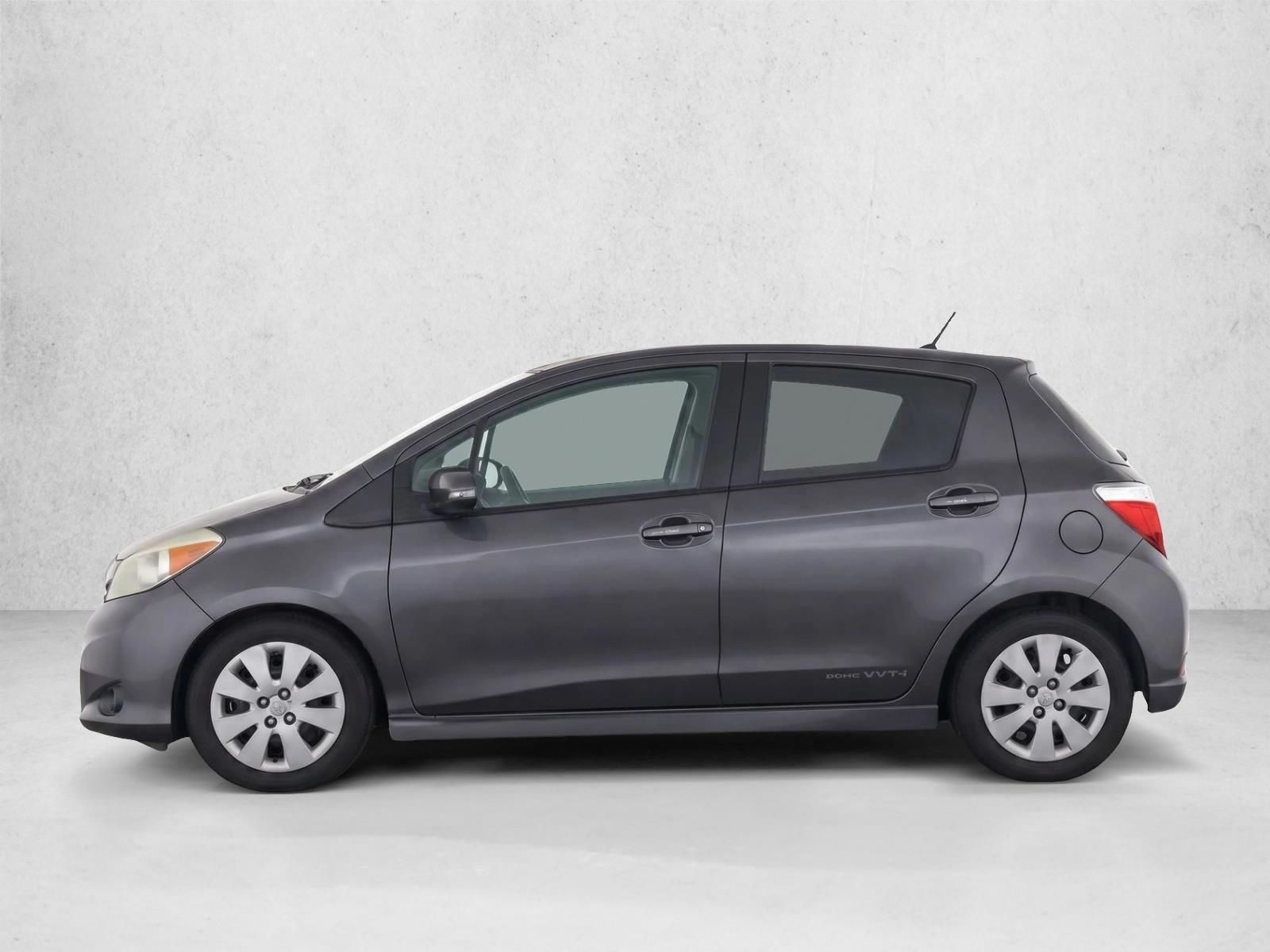 Thumbnail: 2013 Toyota Yaris - 2