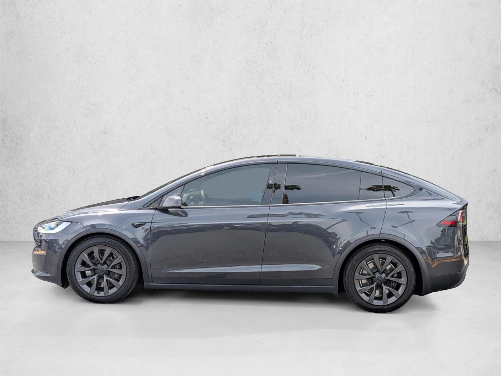 Thumbnail: 2024 Tesla Model X - 2