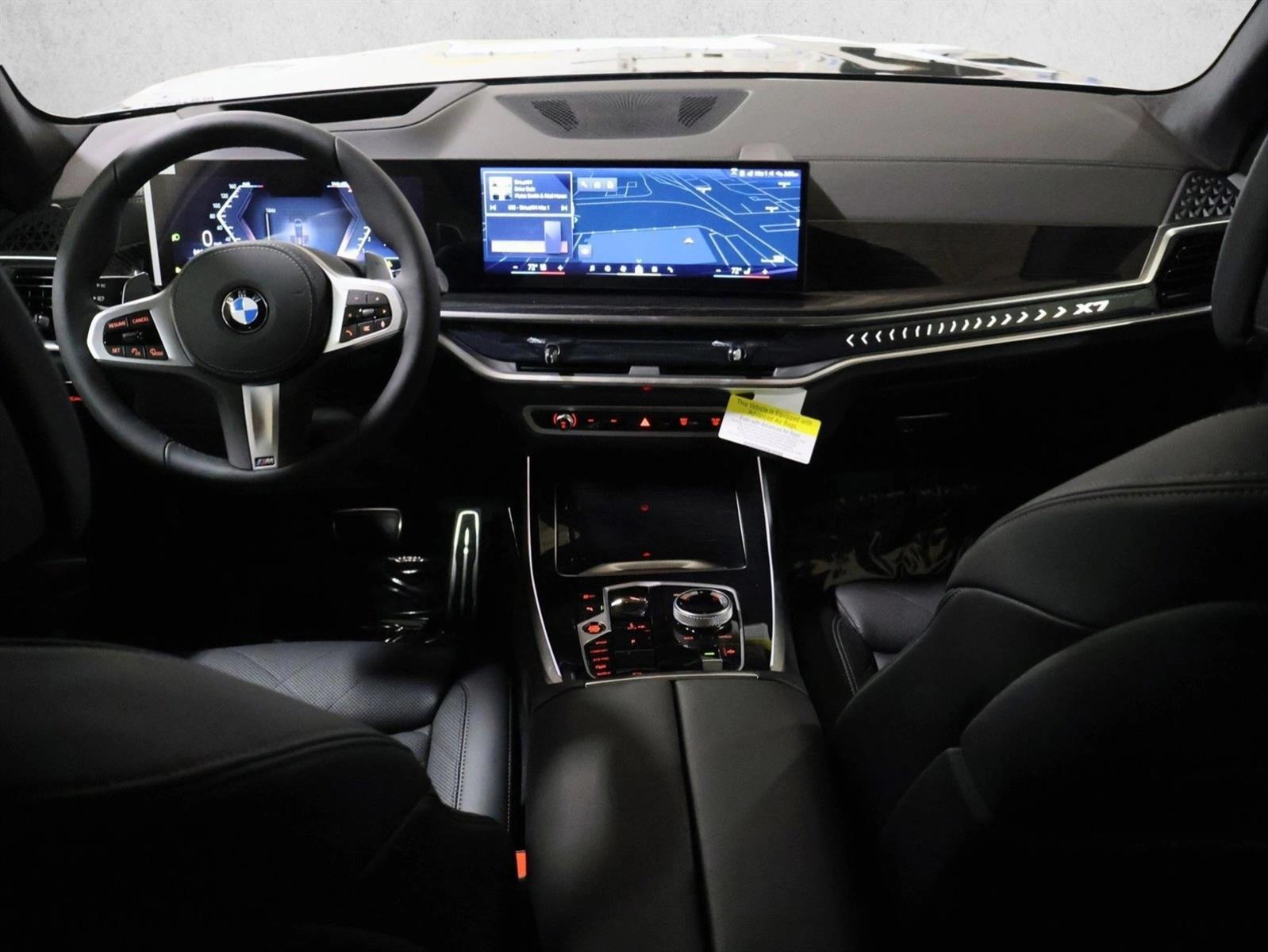 Thumbnail: 2027 BMW X7 - 4