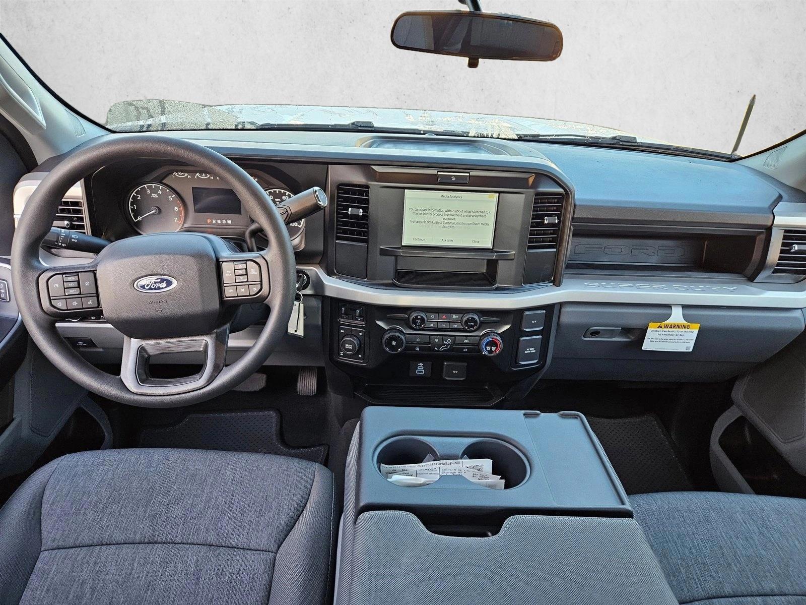 Thumbnail: 2026 Ford Econoline - 3