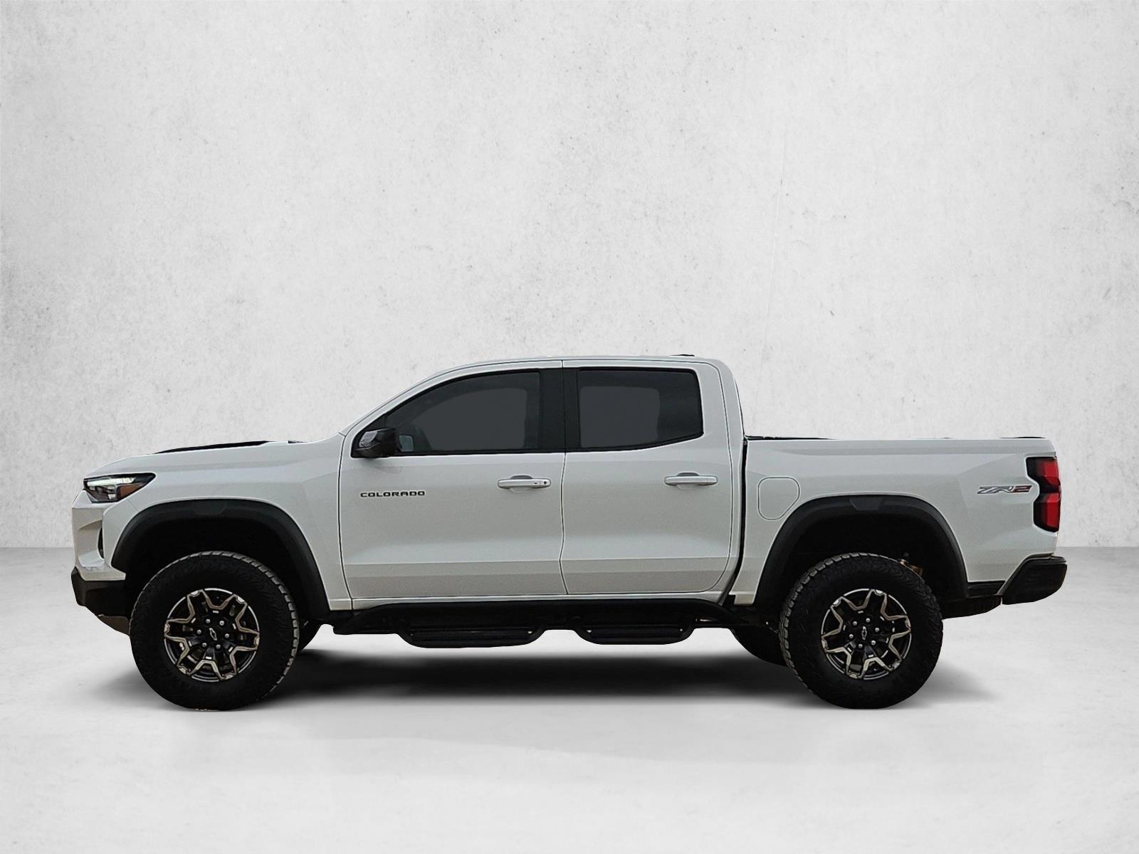 Thumbnail: 2024 Chevrolet Colorado - 2