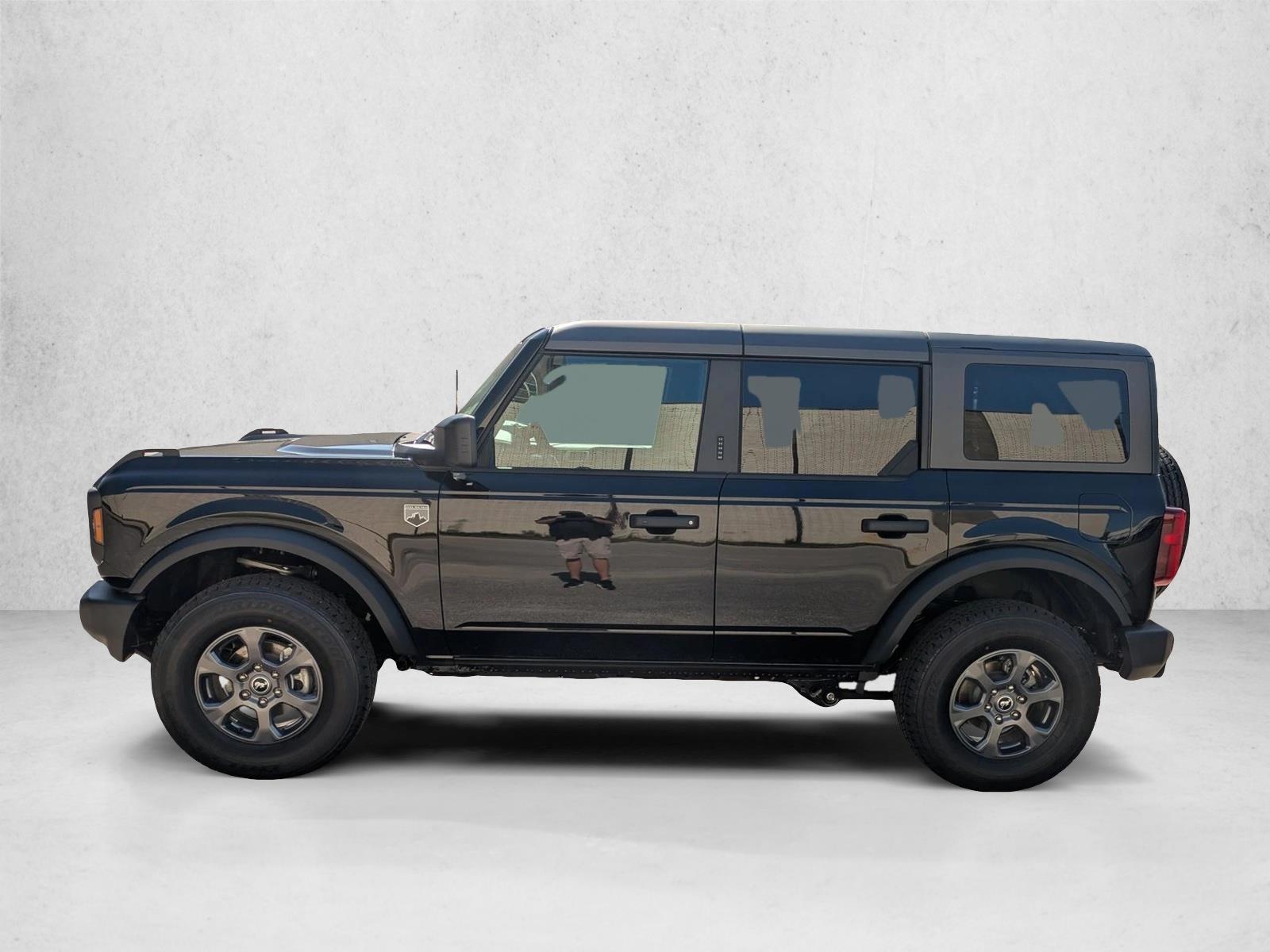 Thumbnail: 2026 Ford Bronco - 2