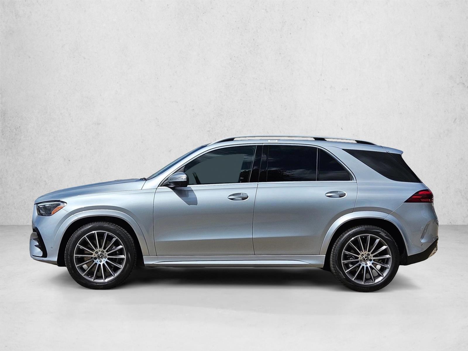 Thumbnail: 2026 Mercedes-Benz GLE - 2