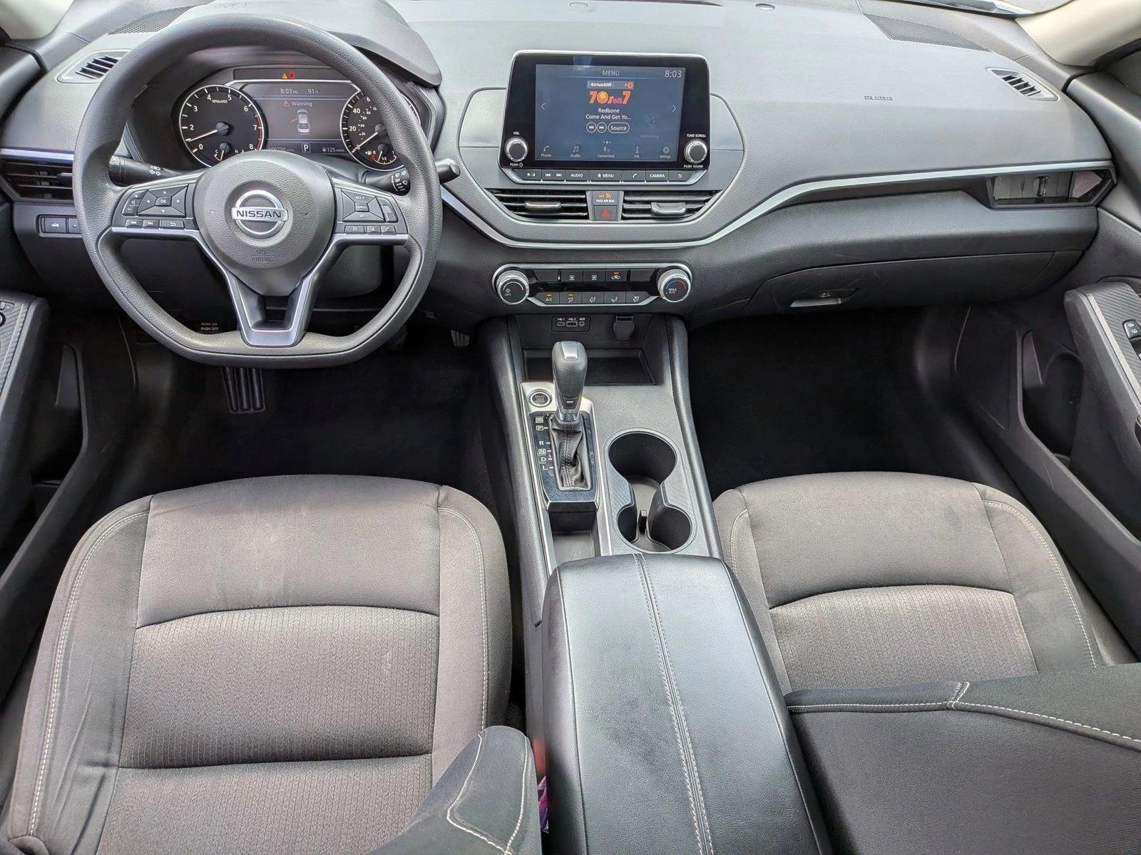 Thumbnail: 2020 Nissan Altima - 3