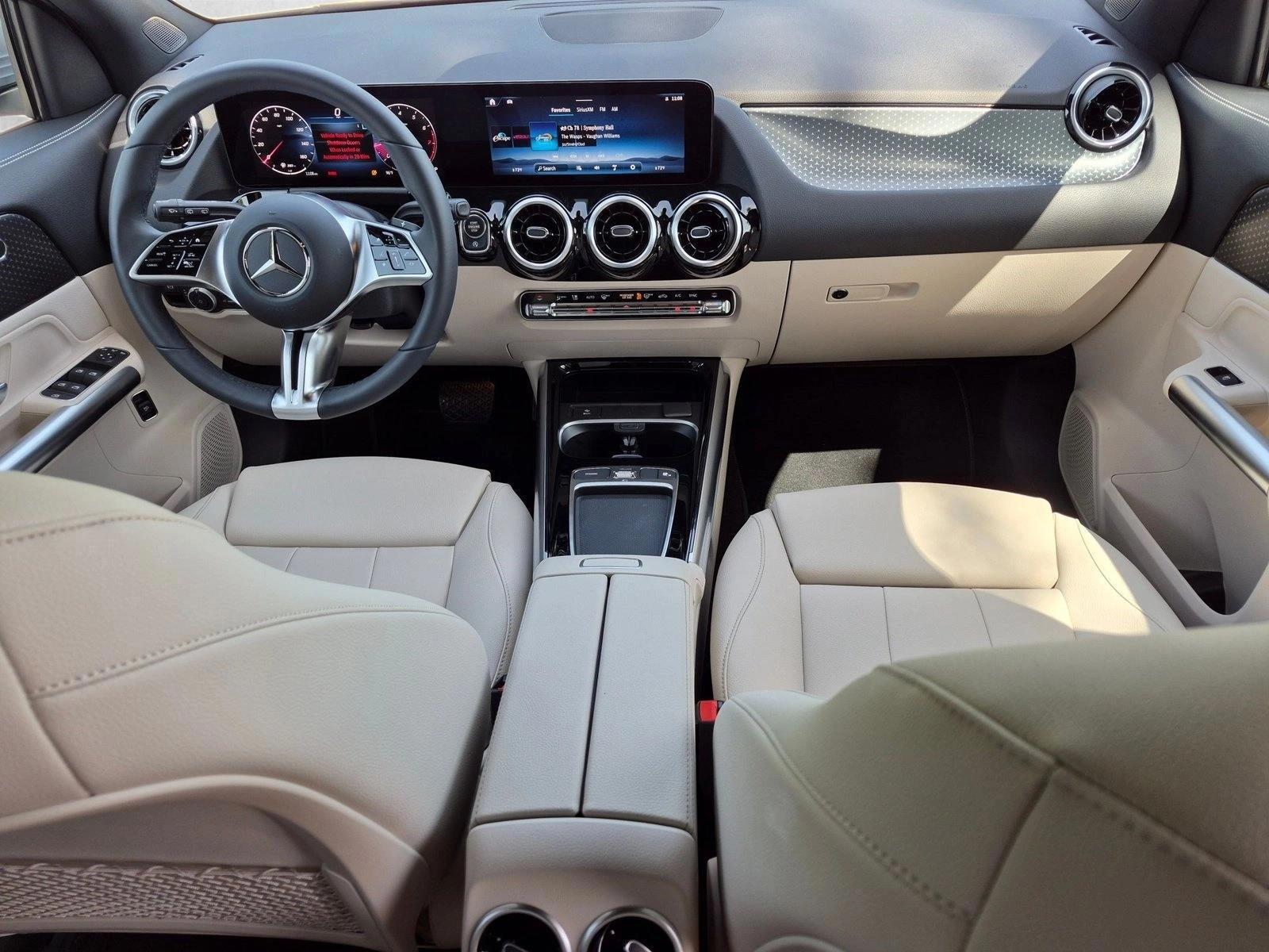 Thumbnail: 2026 Mercedes-Benz GLA - 3