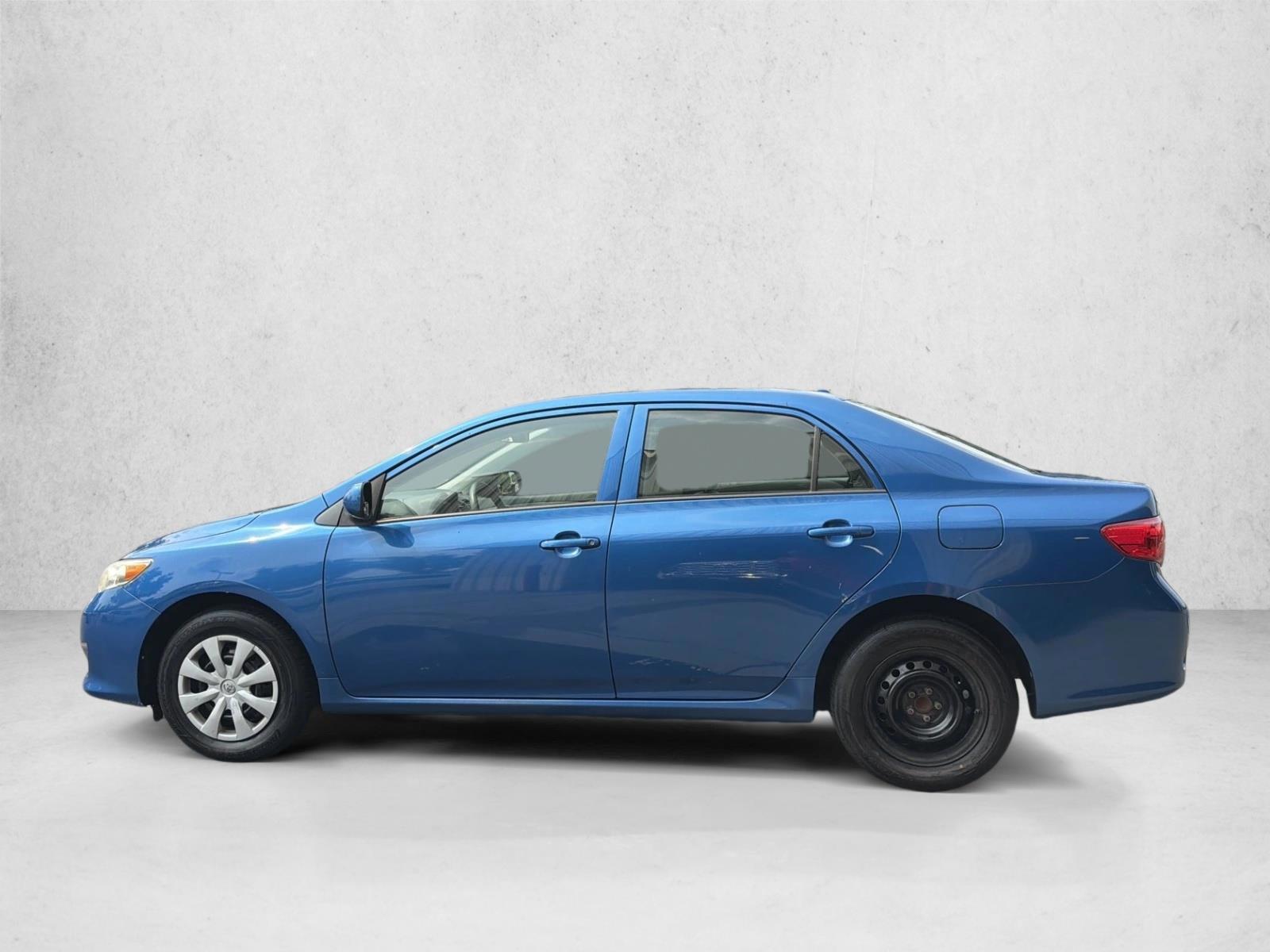 Thumbnail: 2010 Toyota Corolla - 2