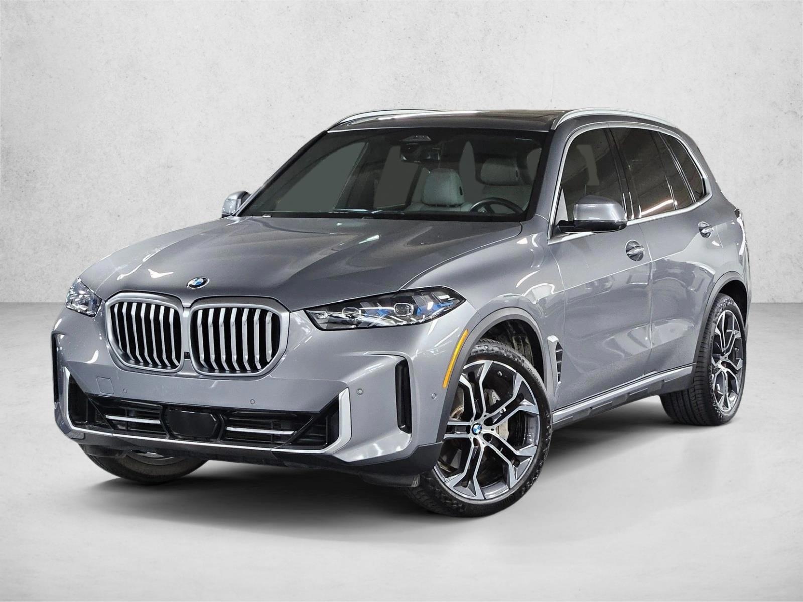 Thumbnail: 2025 BMW X5 - 1