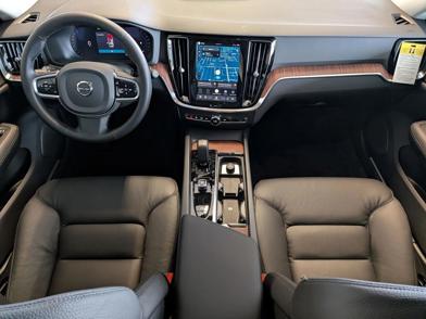 2026 Volvo V60 Cross Country