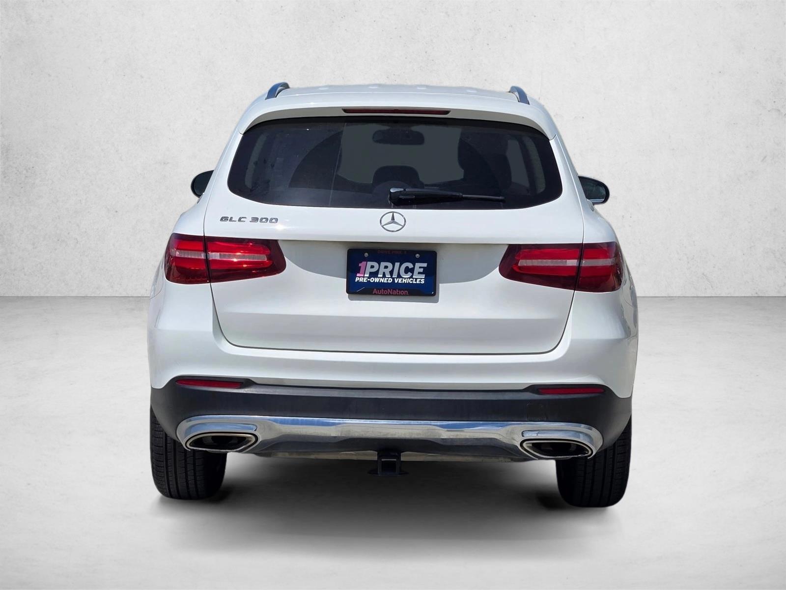 2017 Mercedes-Benz GLC GLC300 - Photo 7