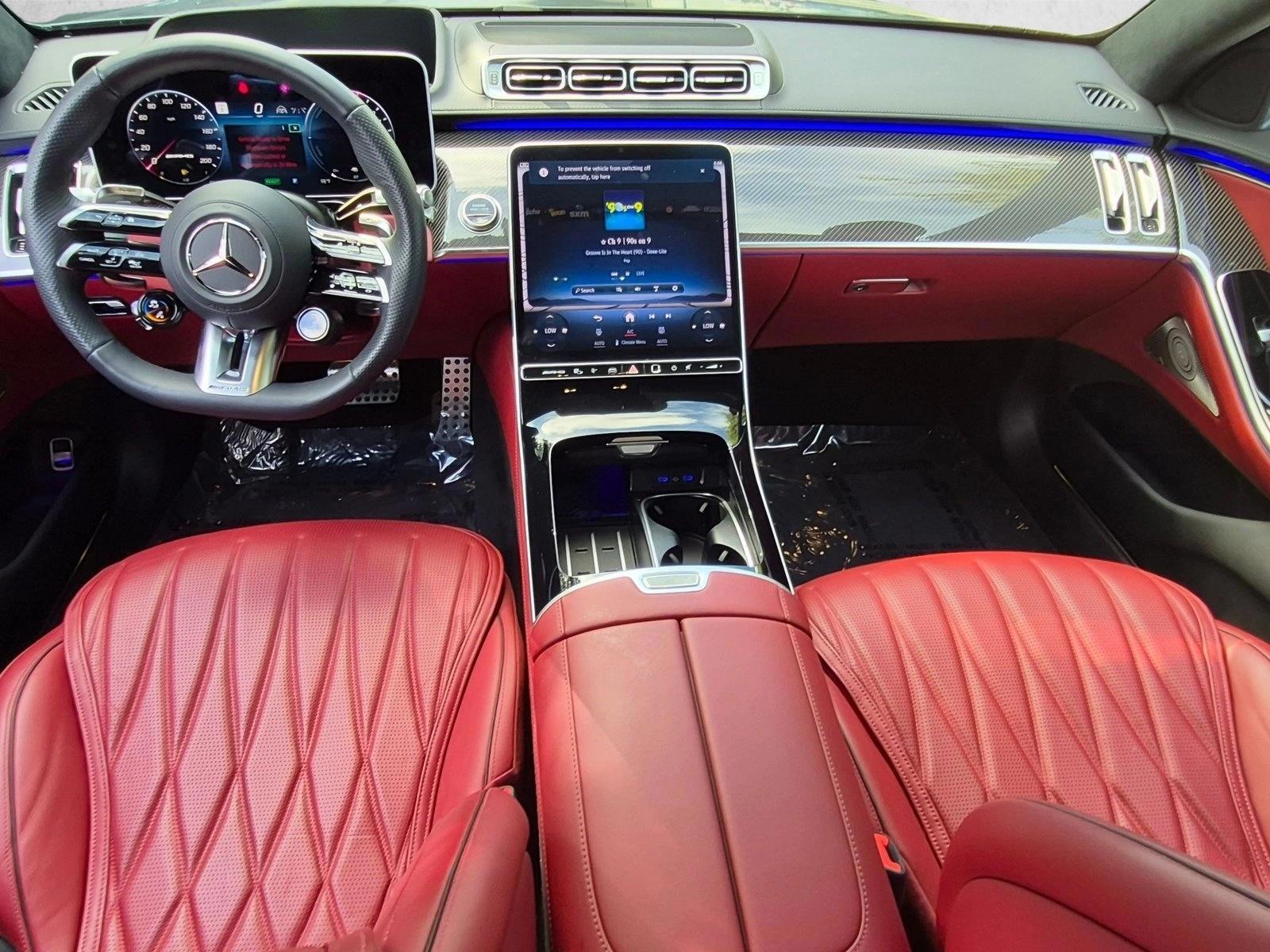 Thumbnail: 2025 Mercedes-Benz S-Class - 3