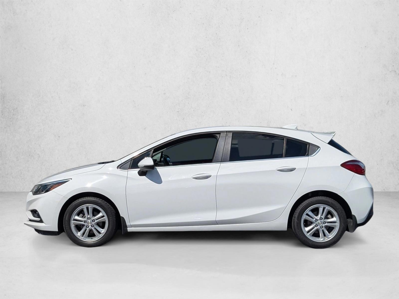 Thumbnail: 2018 Chevrolet Cruze - 2