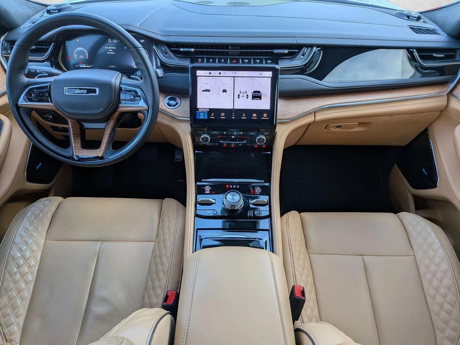 Thumbnail: 2025 Jeep Grand Cherokee L - 3