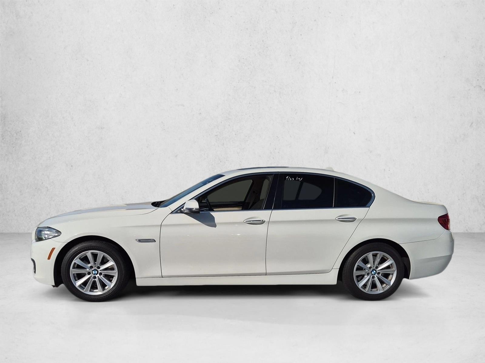 Thumbnail: 2016 BMW 5 Series - 2