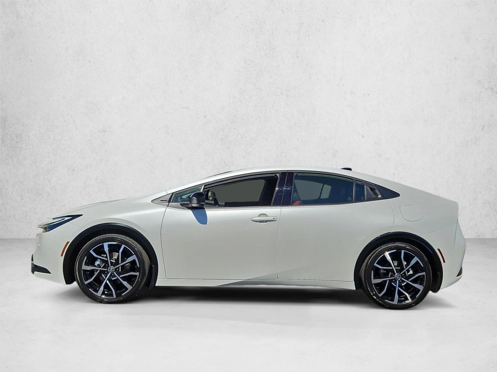 Thumbnail: 2026 Toyota Prius - 2